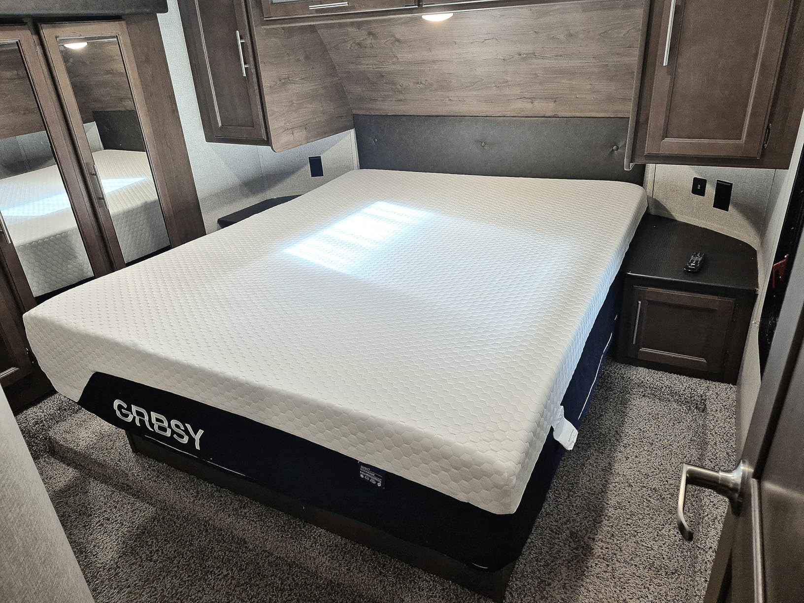 Queen Mattress Firm, 12 Inch Cooling Gel Memory Foam Mattress, IceSilk Cover for Hot Sleepers, Back Pain Relief, Motion Isolation, Fiberglass-Free, CertiPUR-US, Queen Mattress in a Box customer photo 1