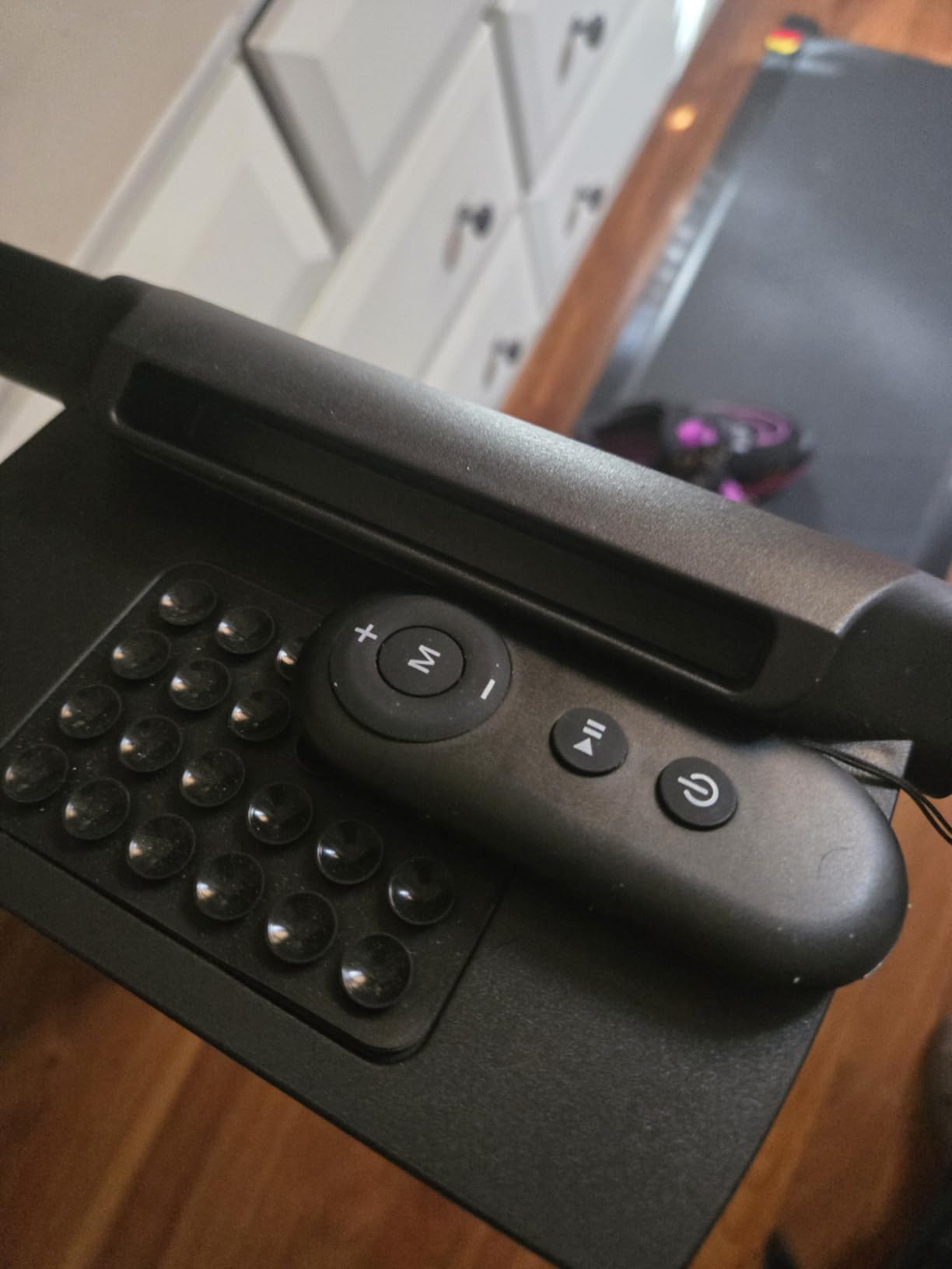 ANCHEER Treadmill with 12%/15% Incline, Folding Walking Pad with Handle Bar, 320-450lb Capacity Under Desk Foldable 3.5HP Treadmills for Home/Office/Gym,Installation-Free customer photo 1