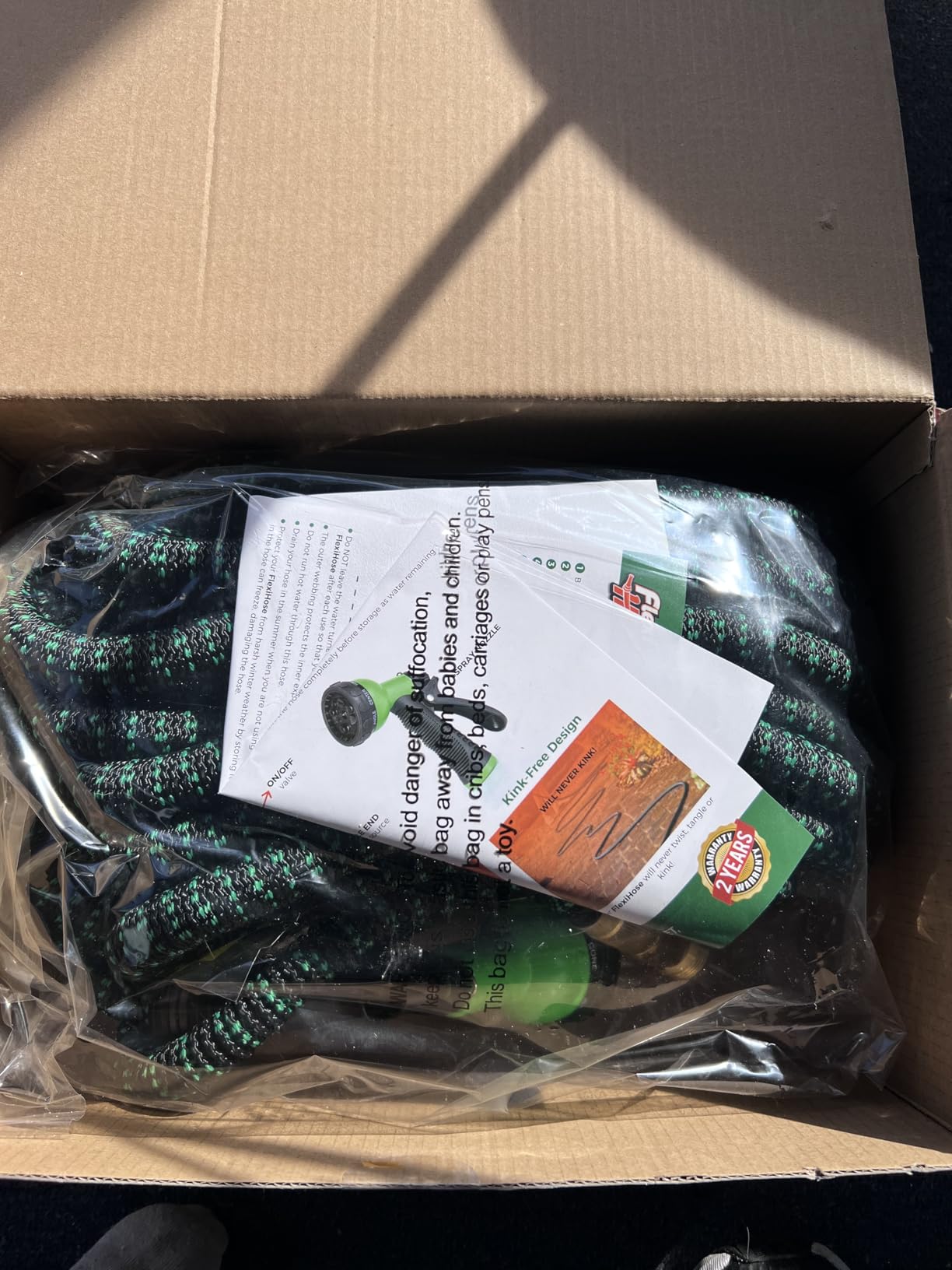 Flexi Hose with 8 Function Nozzle, 50FT - Lightweight Expandable Garden Hose, No-Kink Flexibility, 3/4 Inch Solid Brass Fittings and Double Latex Core - Green customer photo 2