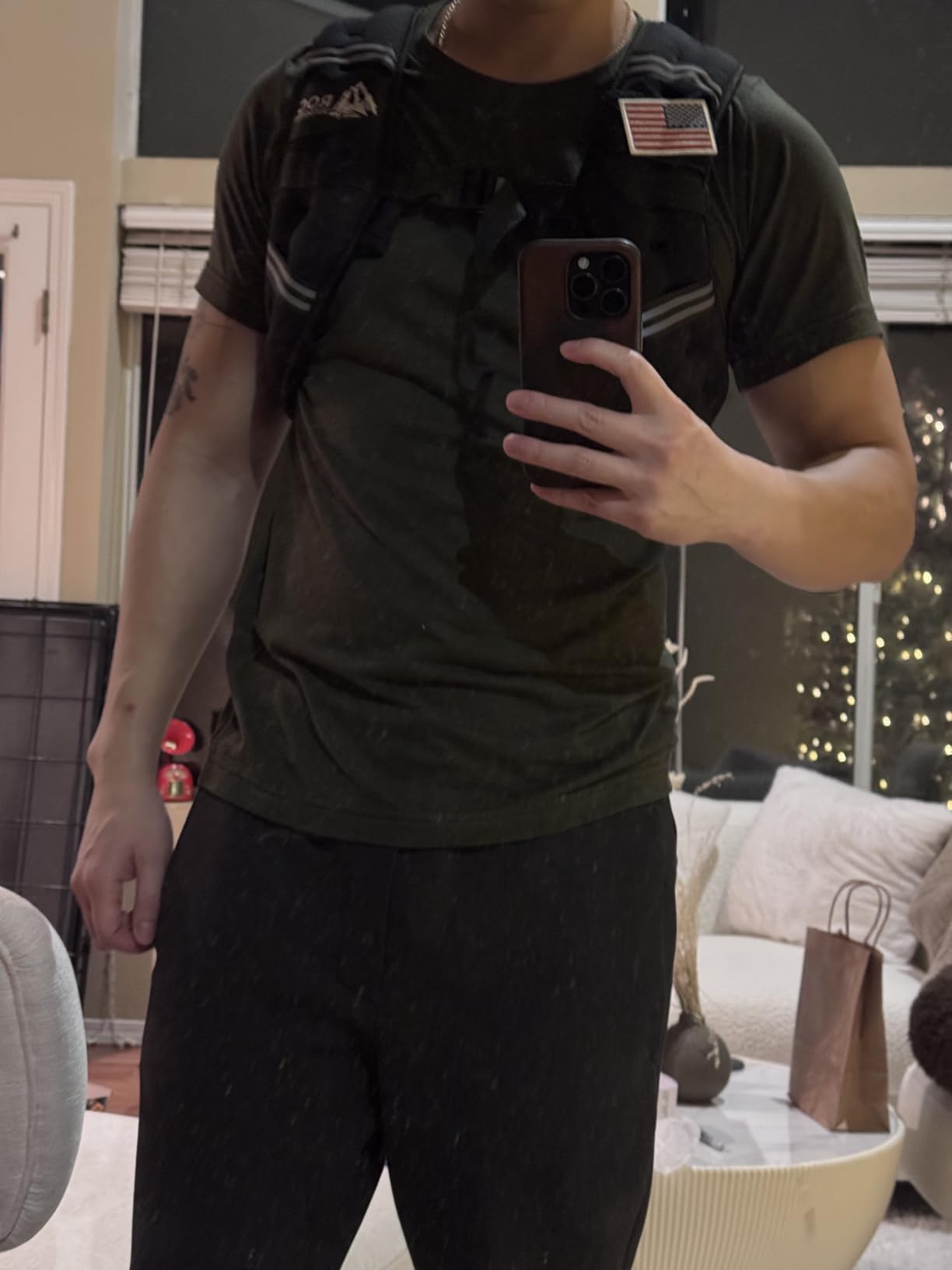 Roc Outdoors Weighted Vest W/ Rub-Free Technology for Woman and Men, 5lb/10lb/15lb/20lb/30lb Weight Vest with Reflective Stripe for Workout, Strength Training, Running, Walking, Fitness, Weight Training, Weight Loss, Weightlifting customer photo 2