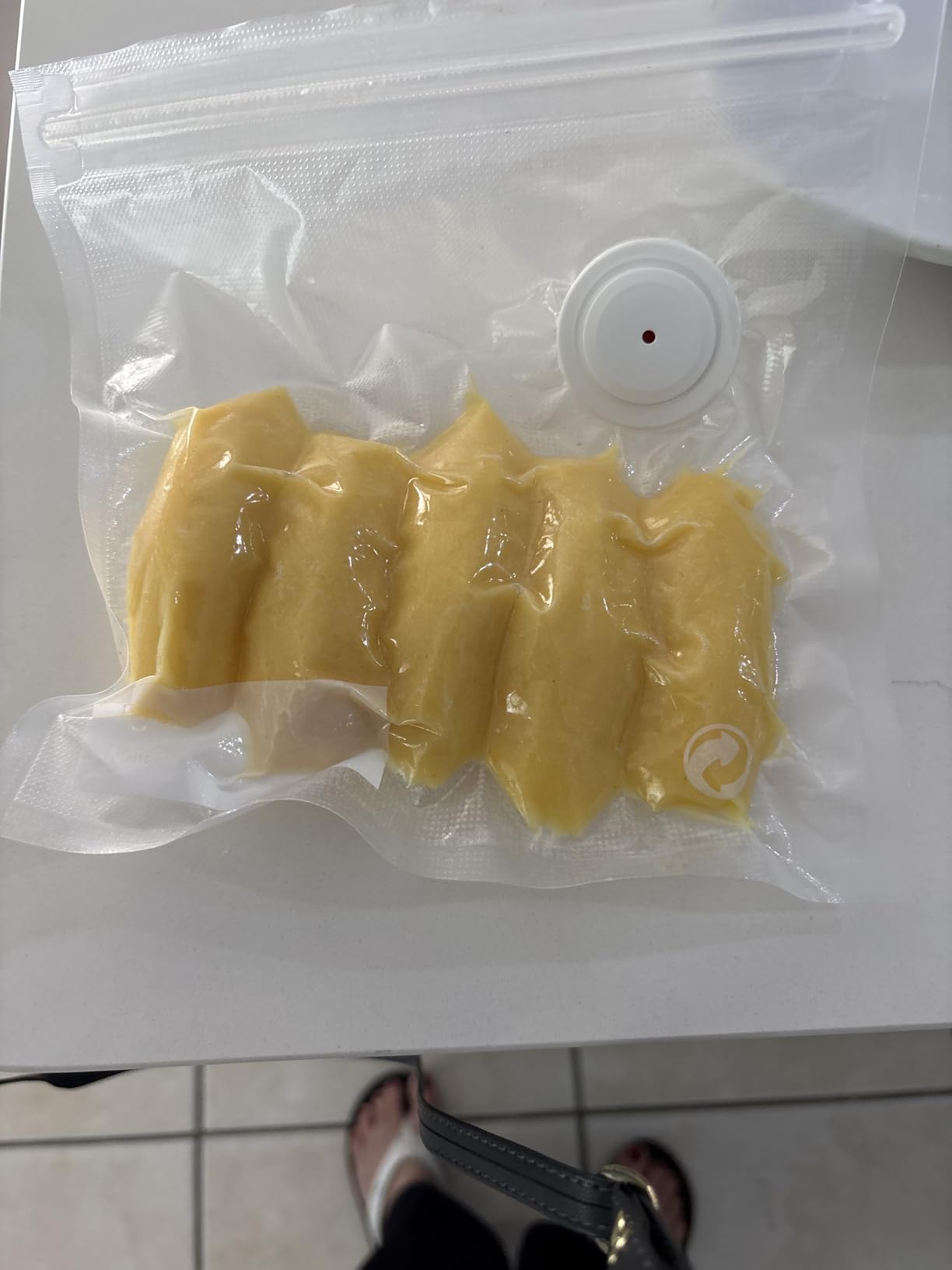 Compact Vacuum Sealer for Food Sealer: Handheld Portable Vacuum Sealer Machine for Food Storage, Rechargeable Food Vacuum Sealing for Kitchen Travel Fridge Meal Prep, Gifts for Mom, Wife, Chef & Home customer photo 1