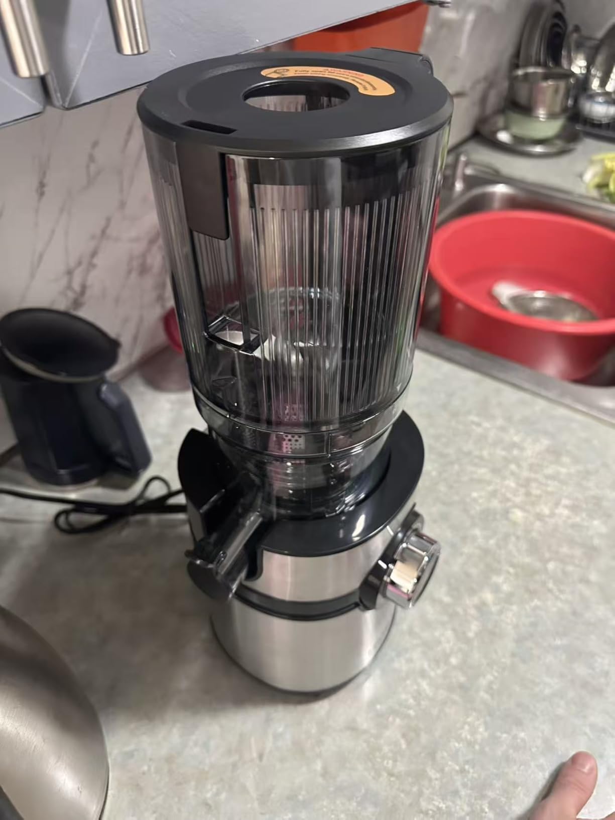 Cold Press Juicer, 5.5inch Wide Feed Chute Juicer Machine, Slow Masticating Juicer for Whole Vegetables & Fruits, Gray customer photo 2