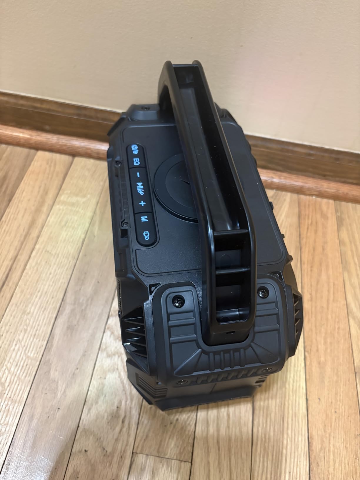 Wilody Speakers Bluetooth Wireless, 100W Loud Outdoor Speaker with Bass, IPX7 Waterproof Floatable, 20H Playtime, Wireless Charge, TWS, RGB Light, Portable Speaker for Work, Garage, Outdoor (Black) customer photo 2