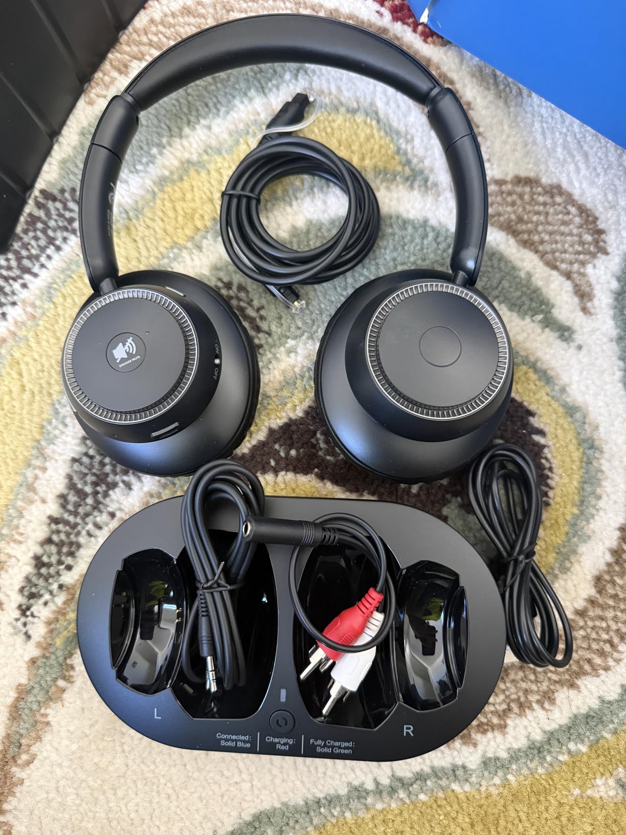 TV Headphones Wireless for Seniors with Transmitter Charging Base, Wireless Headphones for TV, Excellent Compatibility, Perfect Audio Sync, Ideal Gift for Seniors and Parents customer photo 1