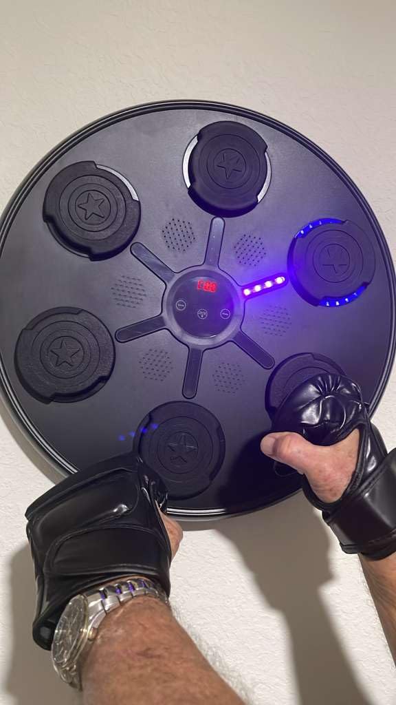 jiaao Music Boxing Machine, Boxing Music Workout Machine for Adults Kids customer photo 1