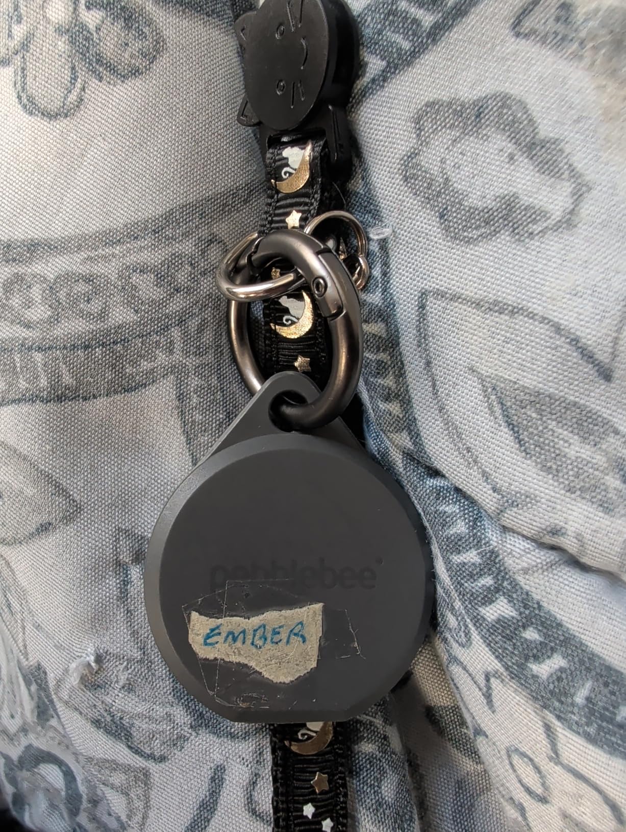 Pebblebee Clip 5 | Rechargeable Bluetooth Tracker Tag for Keys & Bags | Alternative to Air Tag & Android Trackers | 130 dB Siren, Bright LED Strobe, 12-Month Battery, Alert Safety Mode & Phone Finder customer photo 2