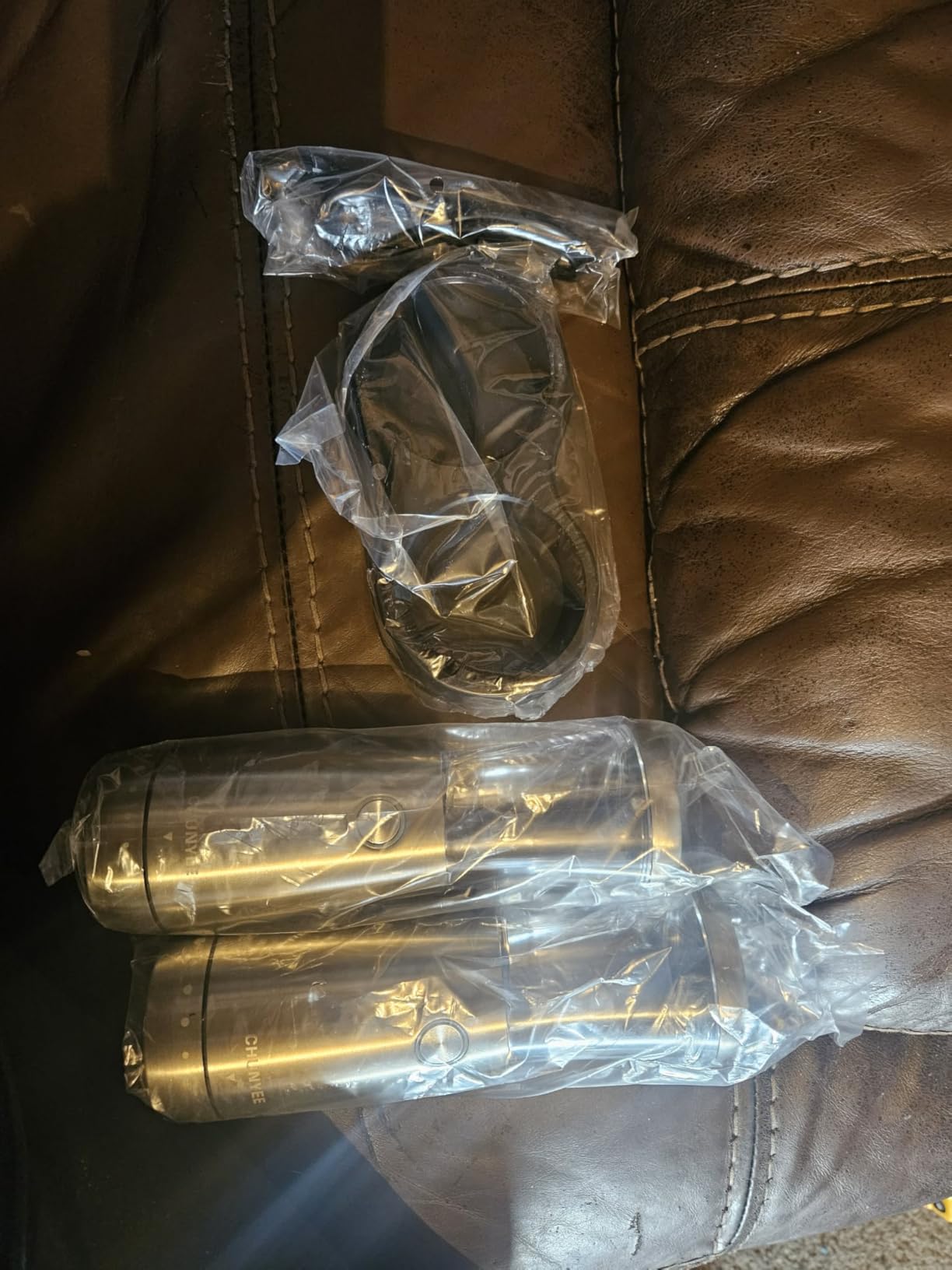 Electric Salt and Pepper Grinder Set - Automatic Stainless Steel Rechargeable Salt and Pepper Grinder Set with Storage Base, Large Capacity, LED Light & Adjustable Coarseness, Ideal Kitchen Gadget customer photo 1