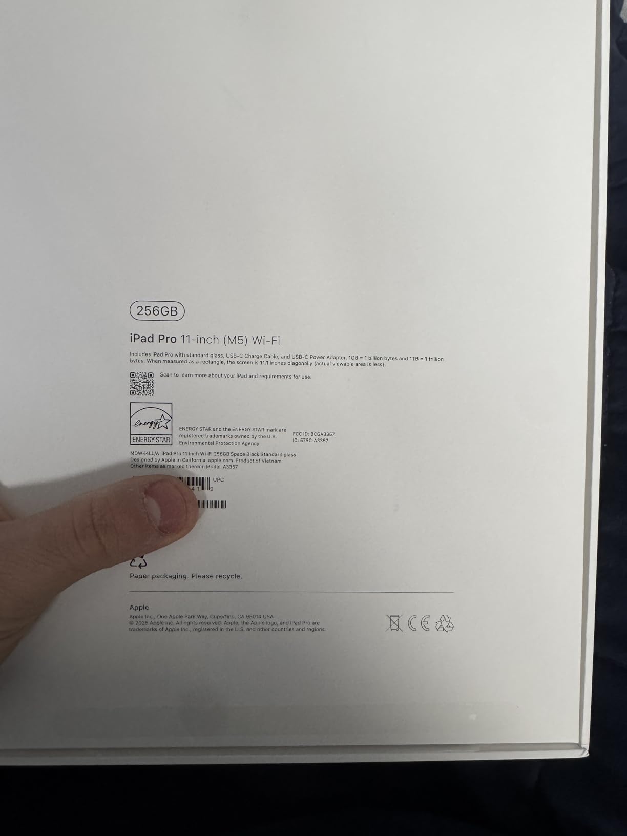iPad Pro 11-inch (M5): Ultra Retina XDR Display, 512GB, Landscape 12MP Front Camera/12MP Back Camera, LiDAR Scanner, Wi-Fi 7 with Apple N1, Face ID, All-Day Battery Life - Space Black customer photo 1