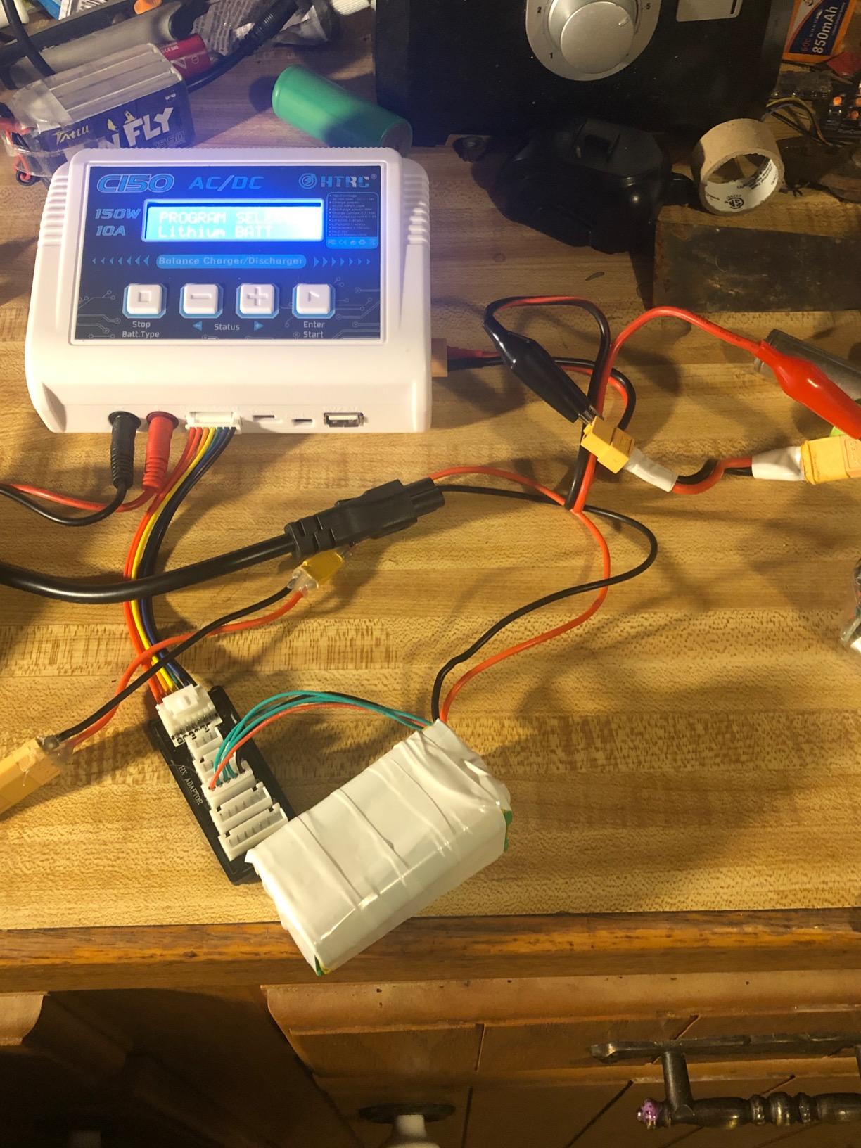 LiPo Battery Charger, 150W 10A RC Balance Fast Battery Charger Discharger for 1S-6S LiPo/Li-ion/Life/LiHV Battery 1-15S NiMH/NiCD PB Smart Batteries RC Car Drone customer photo 1