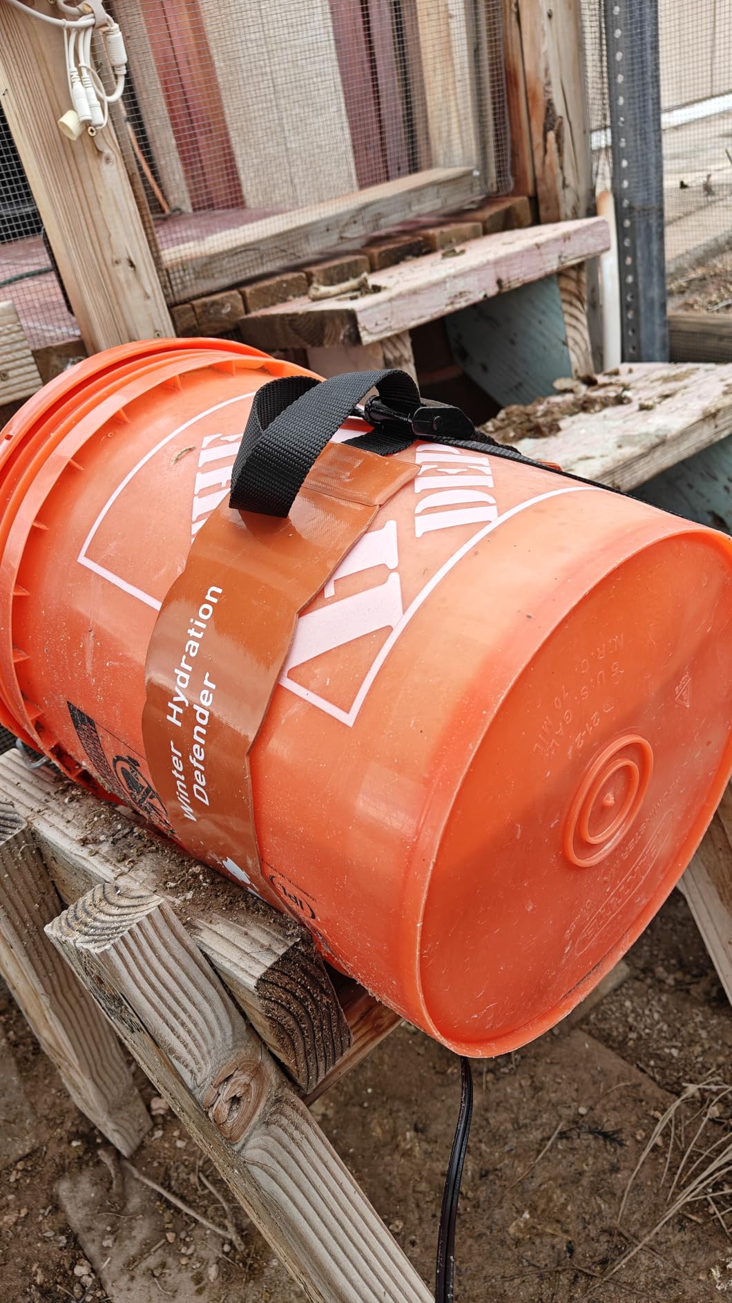 Thermostat Chicken Waterer Heater, Thermo Bucket Belt Heated Strap for 2-5Gal Bucket Chicken Waterers with 6ft Power Cord, 77F Automatic Shut-Off, Safe for Outdoor Use, Poultry Water Deicer customer photo 2