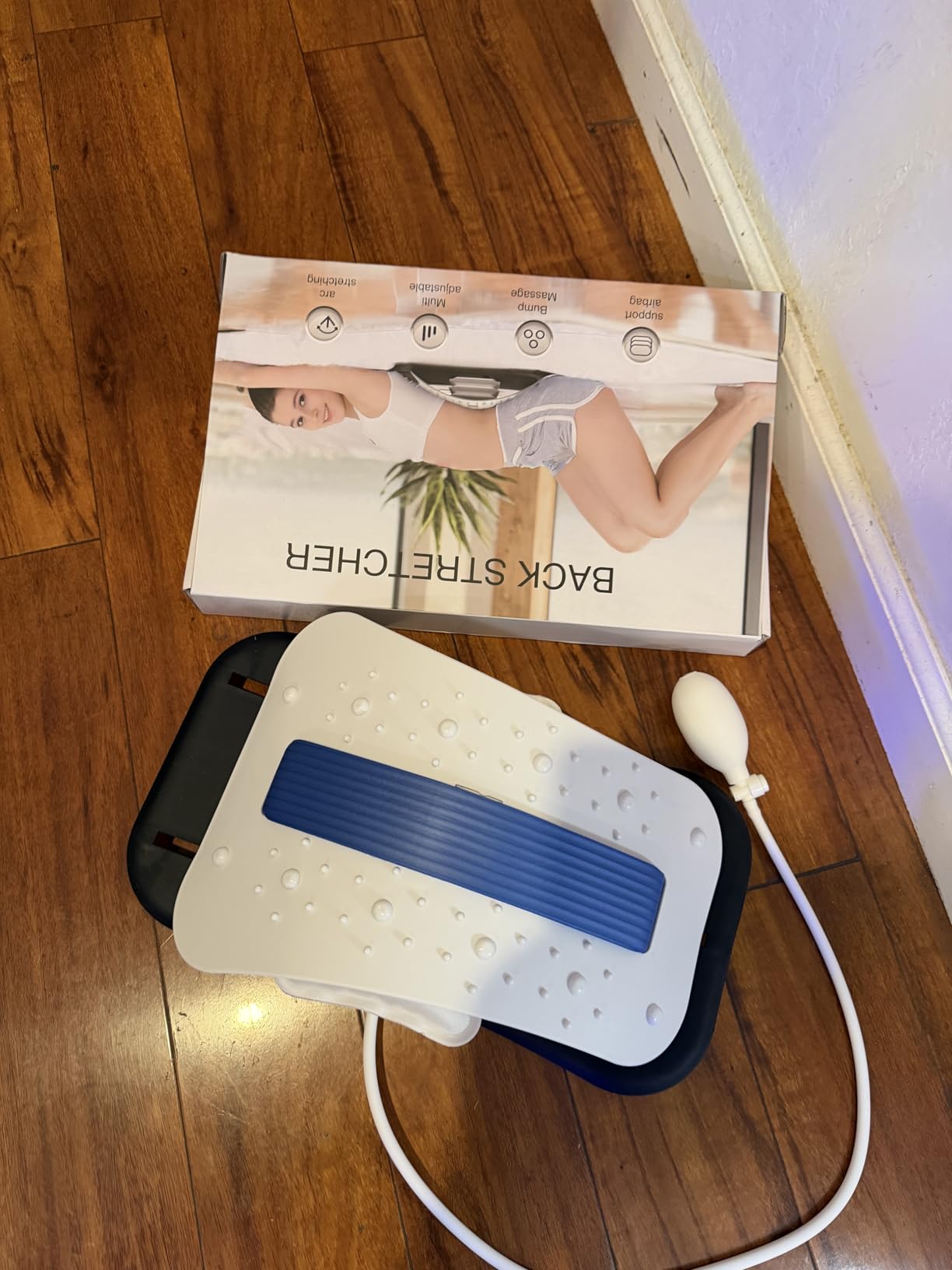 Docemel Back Stretcher for Lower Back Pain Relief,Adjustable Inversion Lumbar Traction Device,Lumbar Support Board for Spinal Decompression and Scoliosis,Sciatic Nerve Release Tool,Back Cracker Board customer photo 1