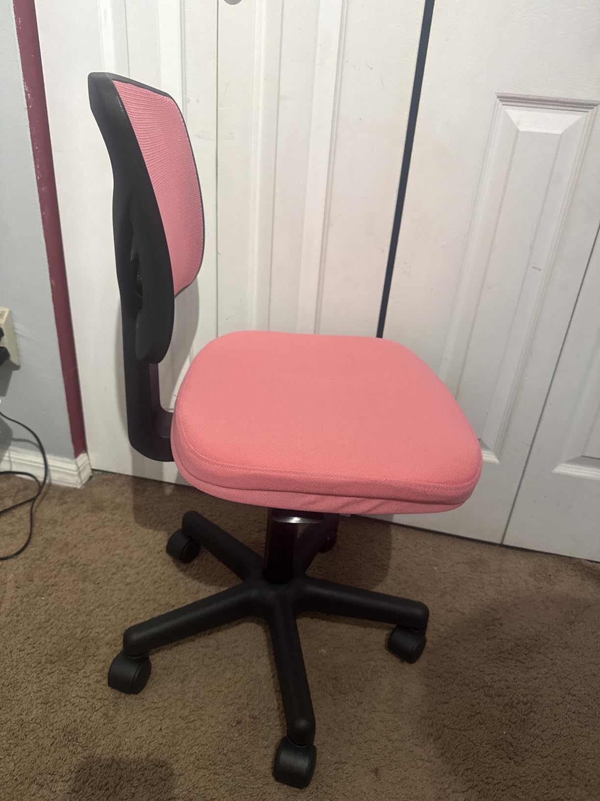 Sweetcrispy Small Office Desk Chair, Ergonomic Low-Back Mesh Rolling Work Swivel Chair with Wheels, Armless Comfortable Seat with Lumbar Support for Home, Bedroom, Study, Student customer photo 1