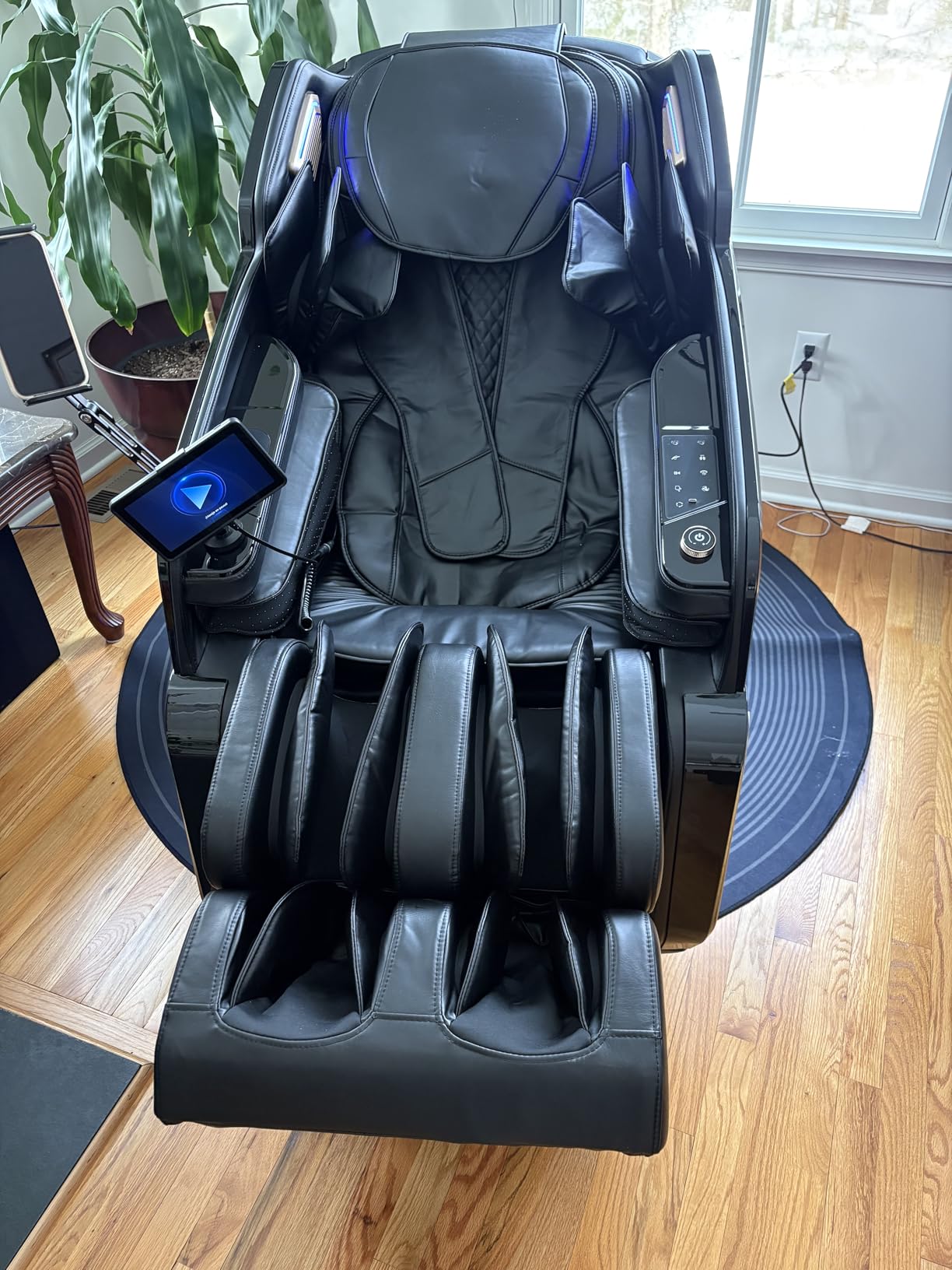 4D Massage Chair Full Body Zero Gravity SL-Track Real Relax Massage Chair Recliner-Shiatsu,Heat,Calf-Extension,20-Massage Technique,Thai Yoga Stretch,Foot Roller,AI Voice,Touch Screen,Wireless Charge customer photo 1