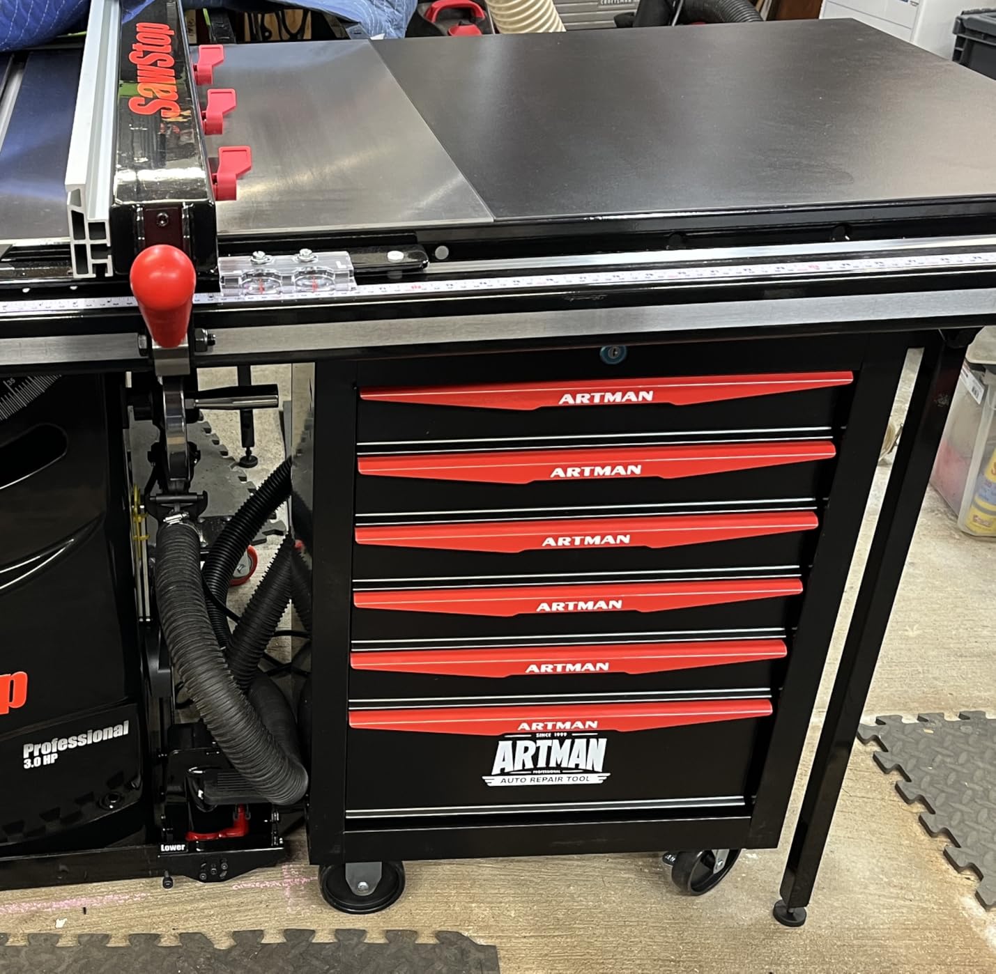 RYH 4/5/6/7 Drawers Rolling Tool Chest -Heavy Duty Mobile Metal Tool Box with Locking Wheels, with Stainless Steel Worktop, Garage Tool Storage Cabinet (Black-Blue, 7-Drawers 30.7 H x25.9 W) customer photo 1