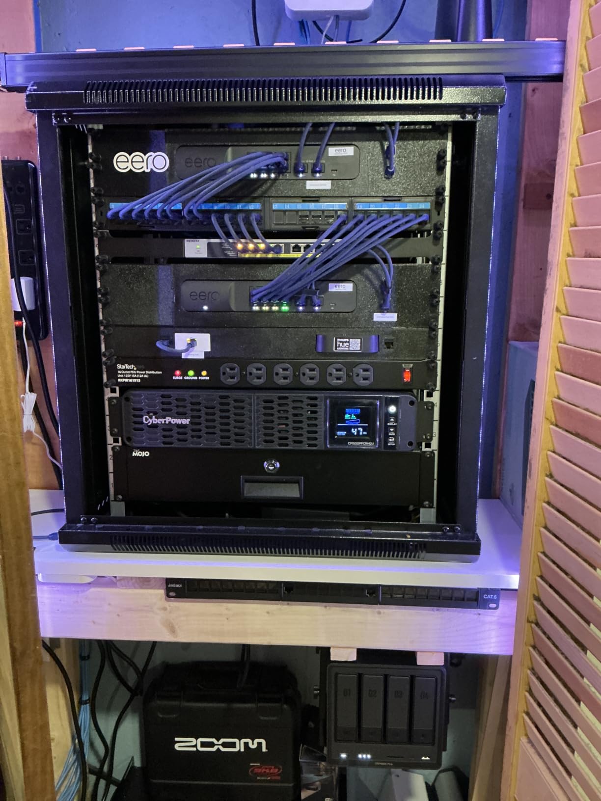 UGREEN NAS DXP4800 Pro 4-Bay Desktop NAS, Intel Core i3-1315U 6-Core CPU, 8GB DDR5 RAM, 128G SSD, 1x 10GbE, 1x 2.5GbE, 2X M.2 NVMe Slots, 4K HDMI, Network Attached Storage (Diskless) customer photo 2