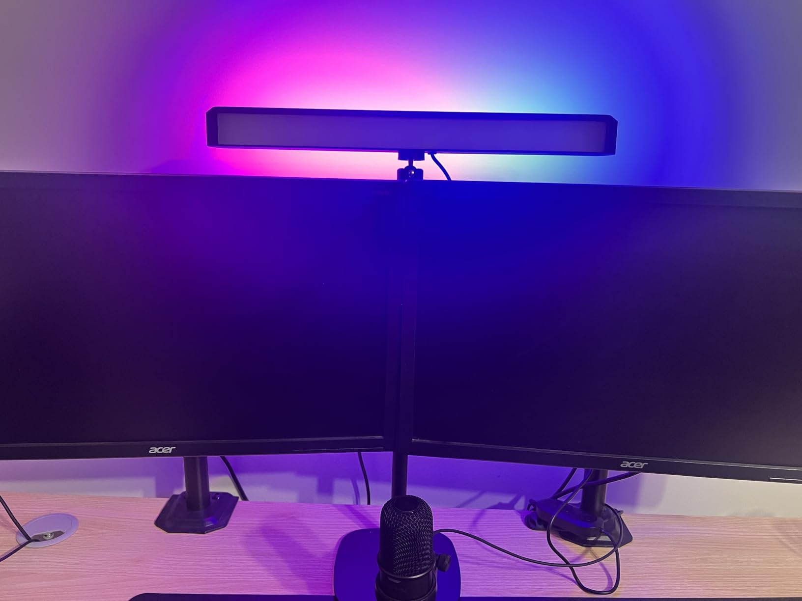 NEEWER Dual Sided RGB LED Streaming Key Light, Smart Desk Lamp Compatible with Alexa Google Assistant for Gaming Video Conference, 16 Million Colors, 2700K-7000K/CRI97+ Studio Tube Lighting, NG01 customer photo 2