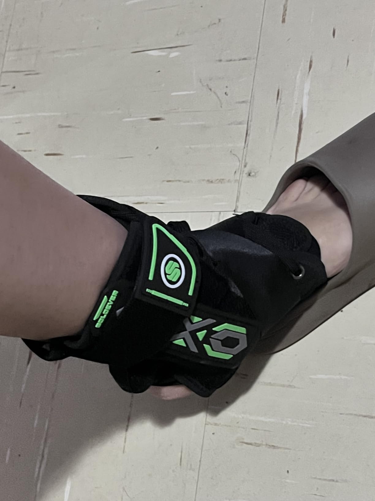 Upgraded Ankle Brace for Sprained Ankle [Stronger Support & Ultra Breathable] Ankle Support with Side Stabilizing Pads, Adjustable Quick Lace Up Ankle Stabilizer for Injury Recovery, Sports, Men&Women customer photo 2