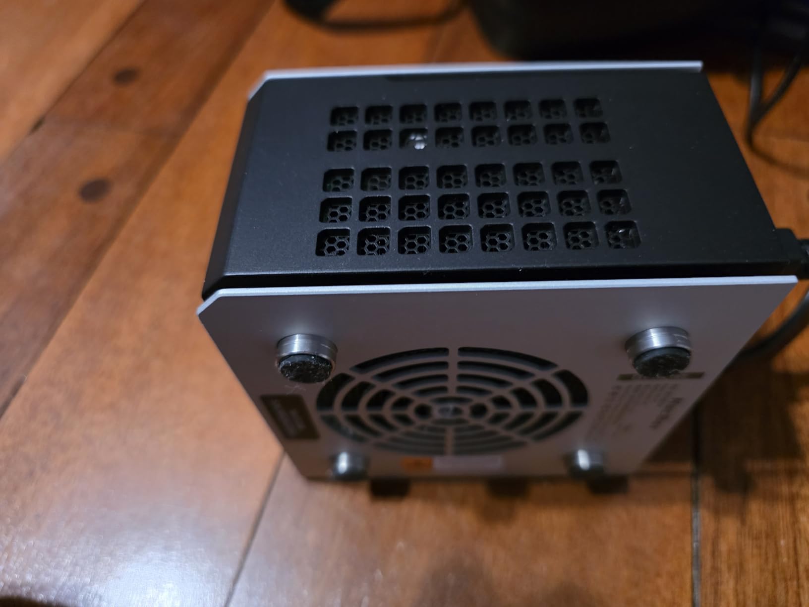 GMKtec Mini PC M8 Desktop Computer AMD Ryzen PRO 6650H (6C/12T 4.50Ghz) Dual NIC LAN 2.5GbE, 16GB LPDDR5 RAM + 512GB Hard Drive PCle SSD, Oculink, USB4, HDMI, USB-C customer photo 2