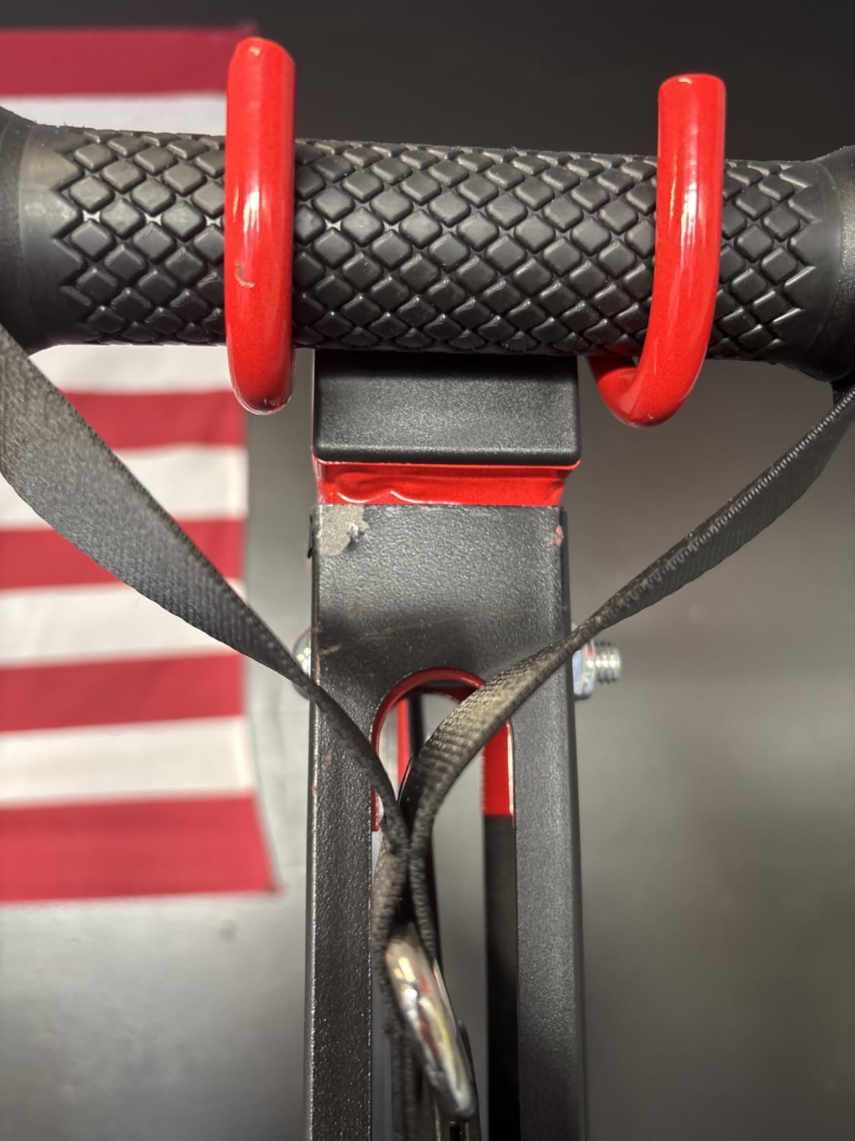 RC01 Foldable LAT Pulldown Machine with Adjustable seat, Wall Mount Cable Station with 16 Adjustable Positions, Cable Machine Home Gym 2 in 1, Functional Trainer with Rowing and LAT Pulldown customer photo 1