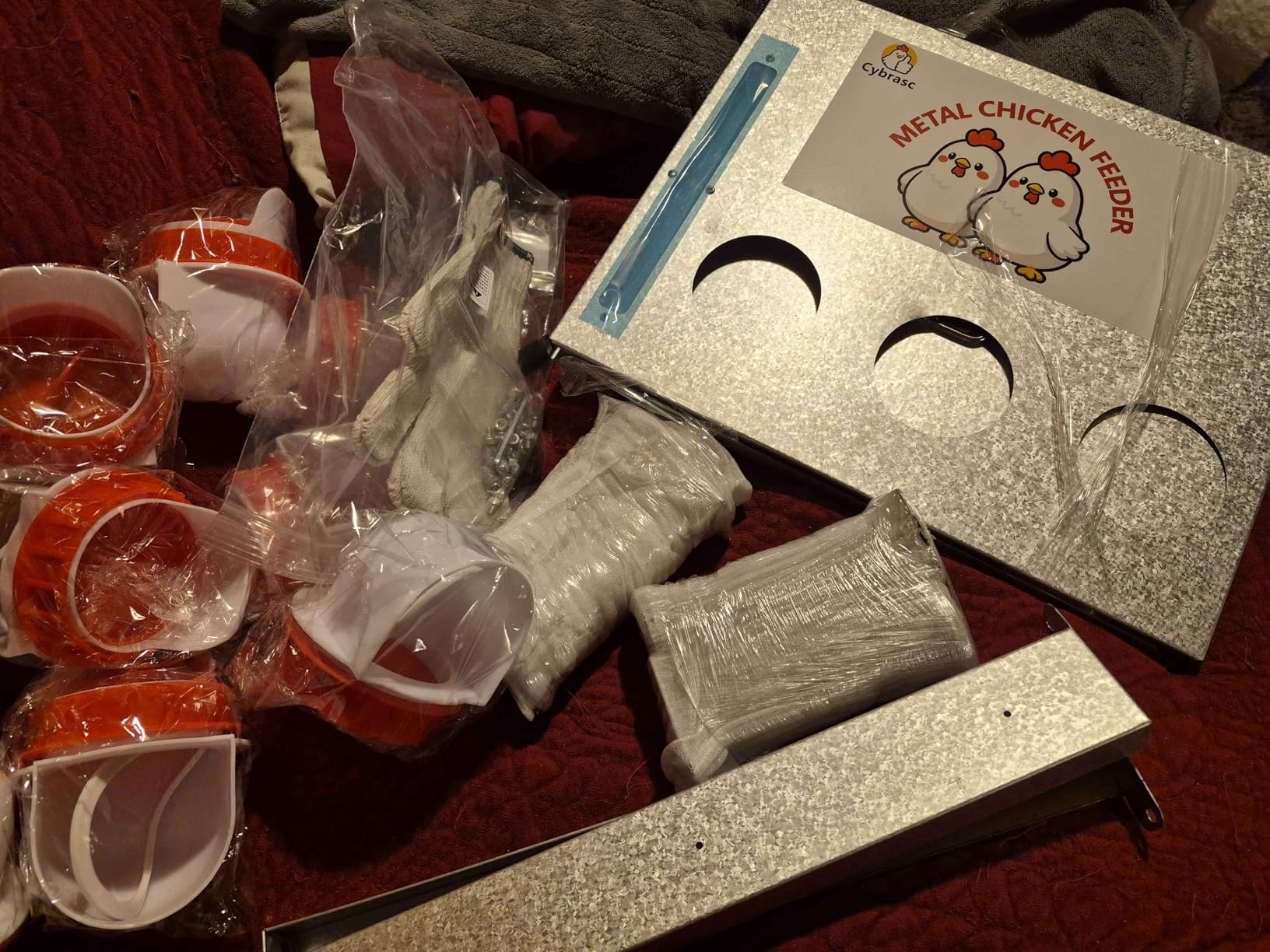 10-Gal 55LB Metal Chicken Feeder with Window, Dual No-Waste & Rat-Proof Design, Automatic Large Chicken Feeder for Outdoor Coops, Rust-Proof Alloy Steel Poultry Feeder with Adjustable Legs customer photo 2