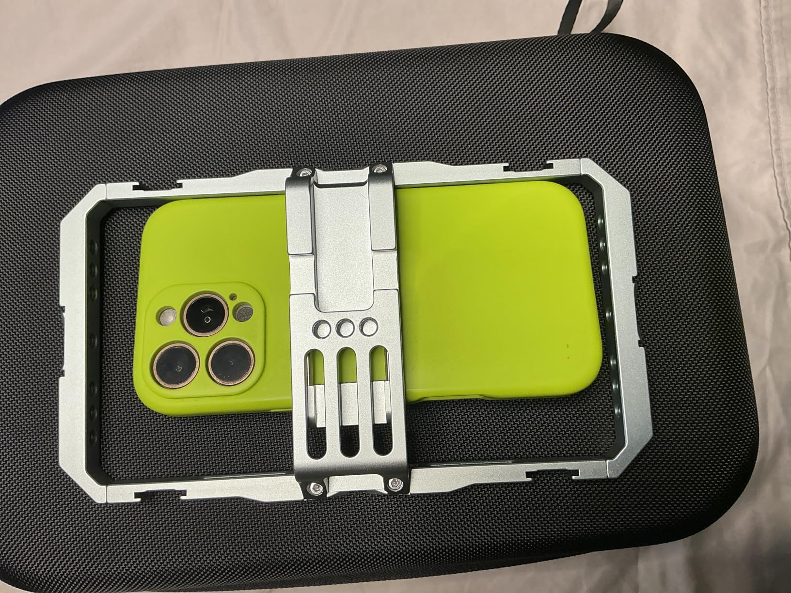 Movo iFilmer-PRO Smartphone Video Rig Kit - Stabilizer Cage with Dual Grips, VXR10 Shotgun Microphone, LED Light, & Tripod for iPhone/Android customer photo 1