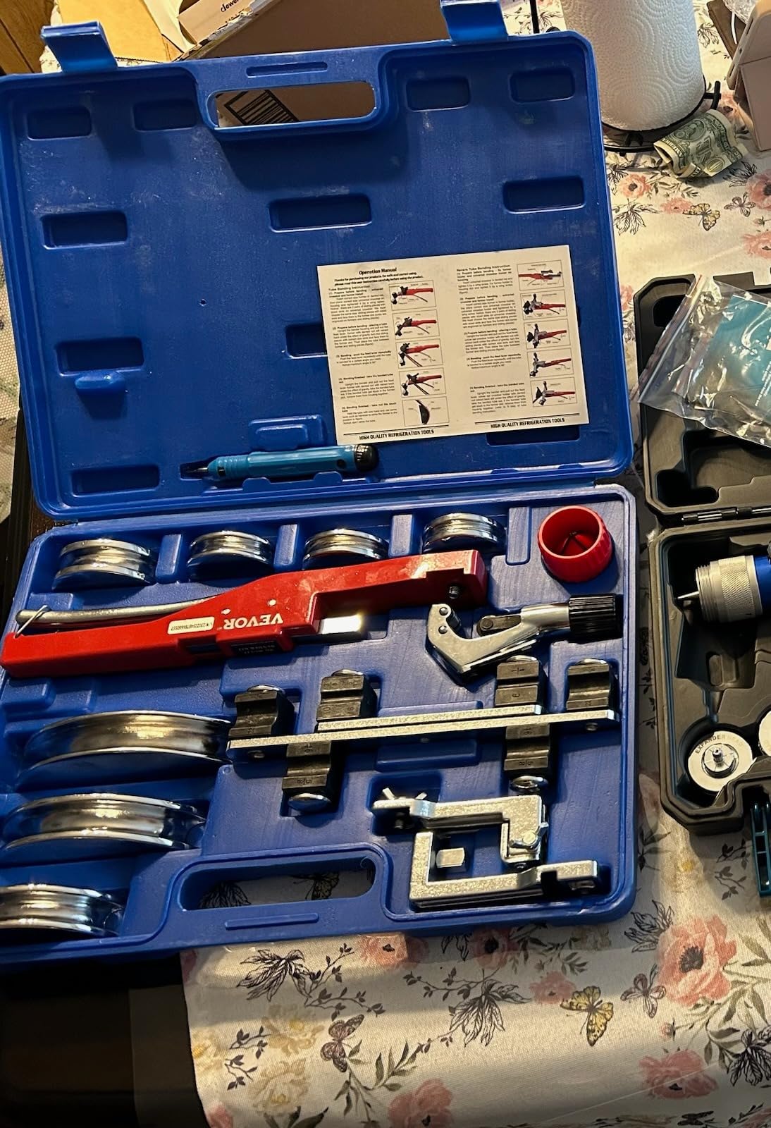 VEVOR Tubing Bender Kit, 1/4 to 7/8 Inch, Compact Ratcheting Tube Pipe Bender, Forward/Reverse Hand Bending Tool, with 7 Color Aluminium Alloy Dies, for Copper HVAC Air Conditioning Refrigeration customer photo 1