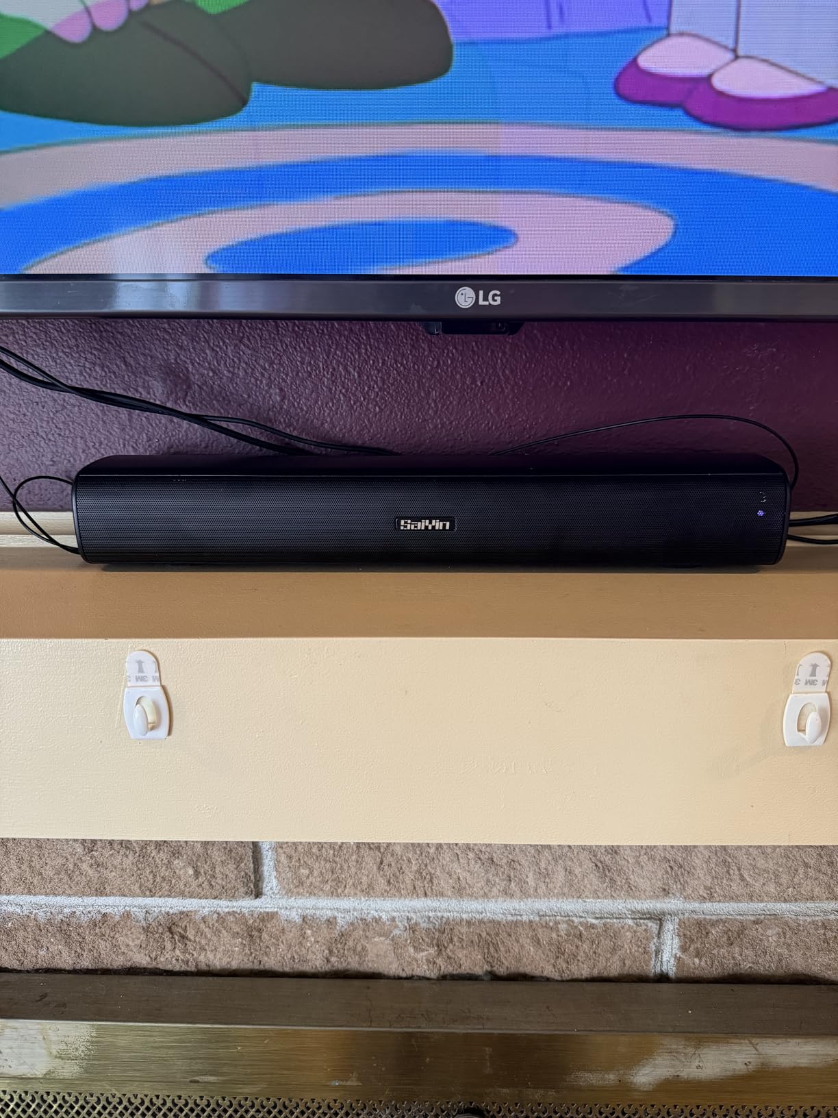 Saiyin Sound Bar for Smart TV,Balanced Sound,Soundbar with Bluetooth/TV-ARC/Optical/AUX Connect, Surround Sound for Home Theater Audio TV/PC/Gaming/Projectors,Wall Mountable customer photo 1