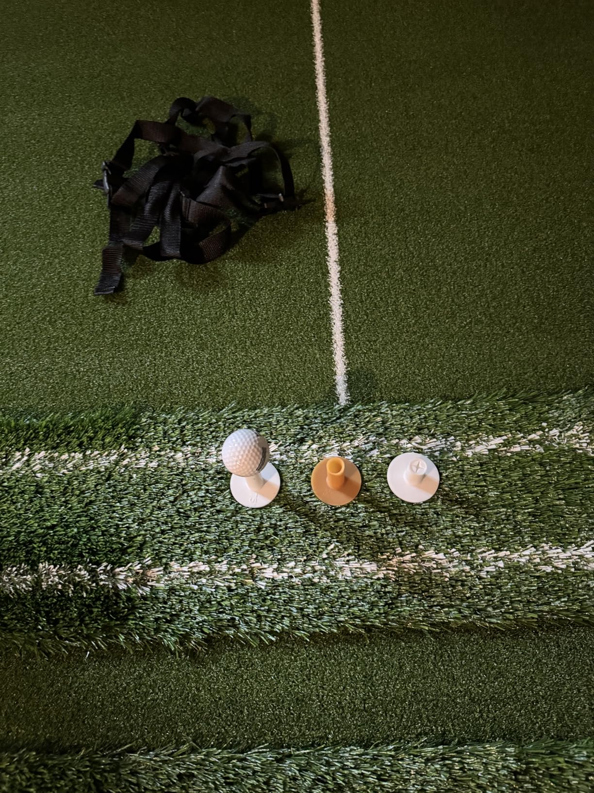 Golf Simulator Impact Screen for Home & Garage Training, Indoor Practice Screen, 5X Thicker 3-Layer Design, 40% Clearer HD Projection, Tool-Free Quick Install, Multi-Scene Use as Unique Gifts customer photo 2