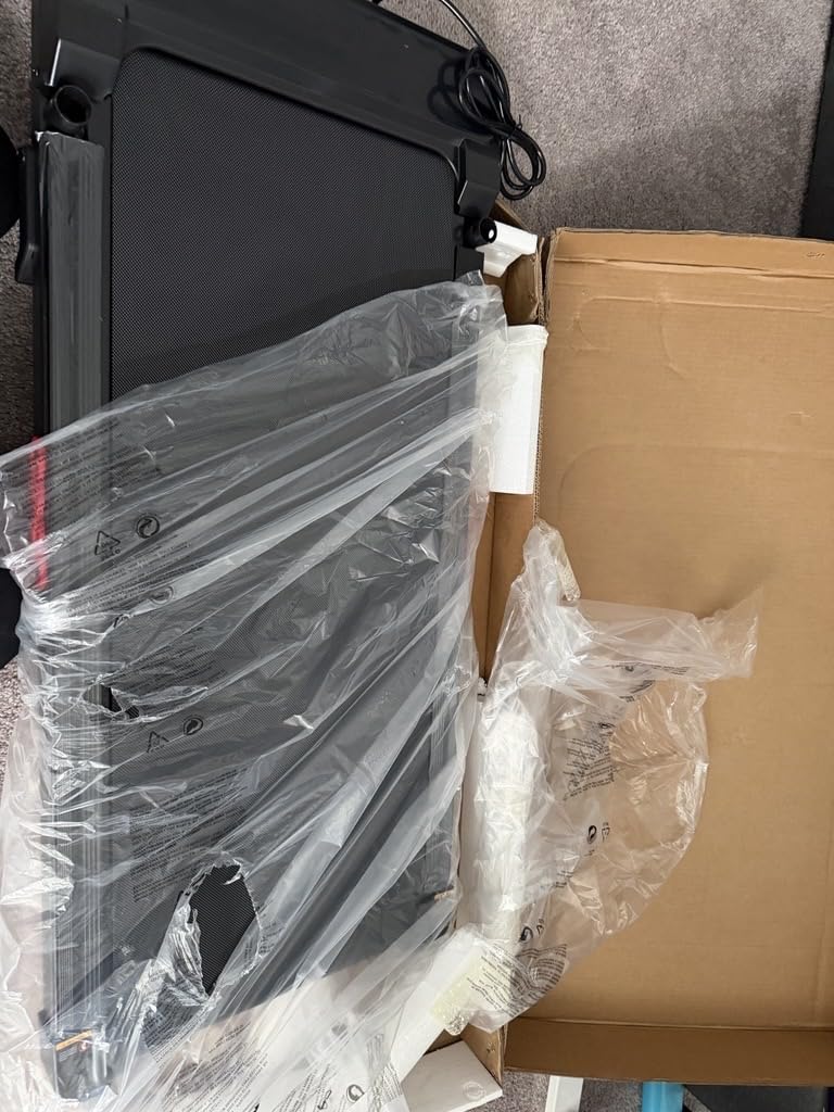 KASSADIN Walking Pad with Handle Bar, 2026 Upgrade Portable Small Treadmill with Handles for Home Small, 3.0HP Under Desk Walking Pad Treadmill with Incline, 0.6-7.6MPH, 350LBS customer photo 2