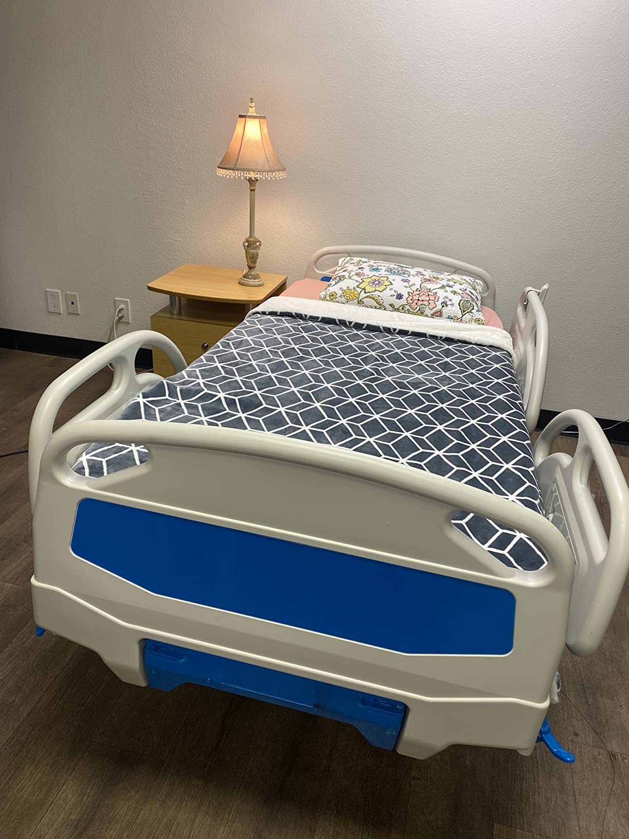 Point A (PAM-5) Premium Full Electric Hospital ICU Bed for Commercial/Home Use, 9
