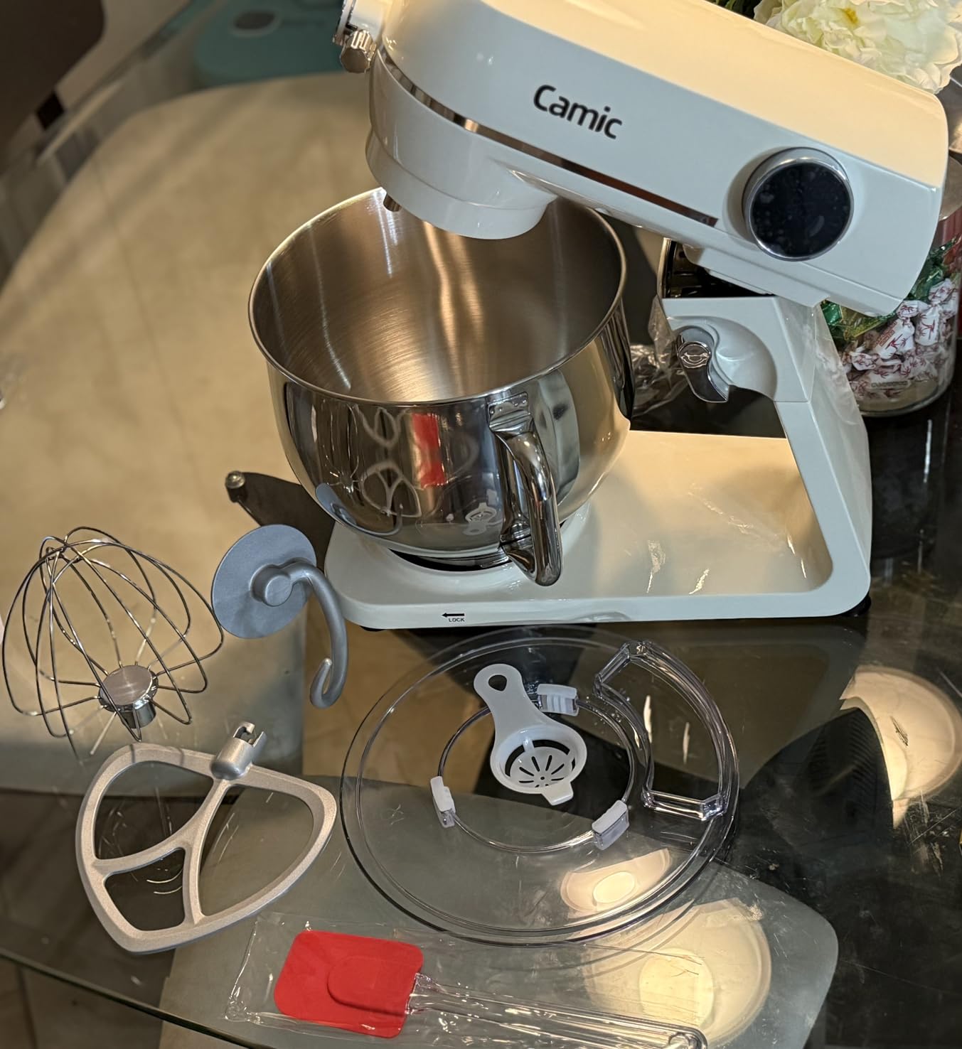 Camic 8.45 QT All Metal Stand Mixer,10 Speed Large Capacity Kitchen Mixer with Digital Timer & Tilt-Head, Electric Mixer with Whisk Dough Hook Mixing Beater for Baking,Cakes,Cookie,Bread,Salad(BLack) customer photo 1