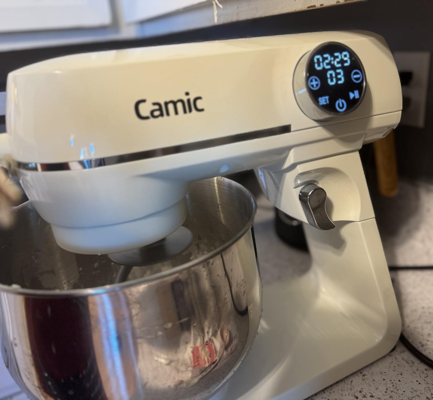 Camic 8.45 QT All Metal Stand Mixer,10 Speed Large Capacity Kitchen Mixer with Digital Timer & Tilt-Head, Electric Mixer with Whisk Dough Hook Mixing Beater for Baking,Cakes,Cookie,Bread,Salad(BLack) customer photo 2