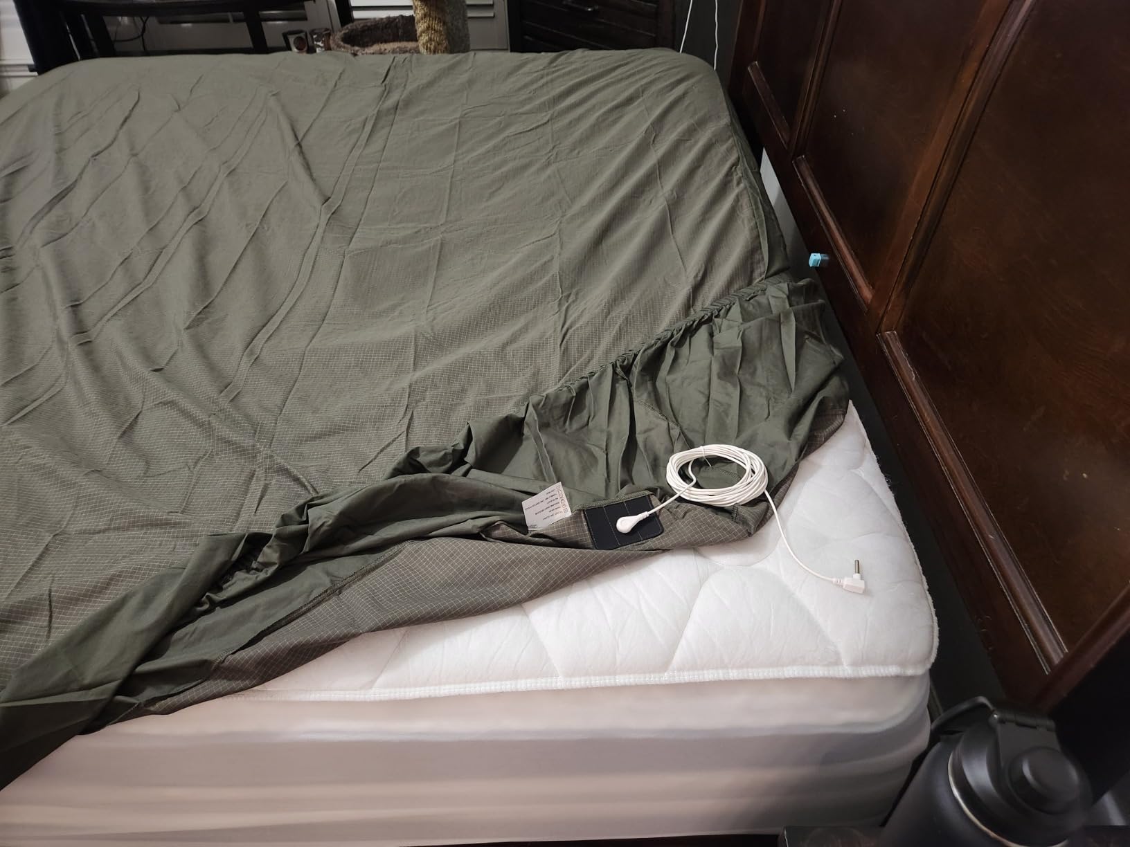 Grounding Sheets King Size, 12% Silver Fiber 88% Organic Cotton Fitted Grounded Sheet, Earthing Fitted Sheet with Ground Connection Cord for Pain Relief & Improved Sleep (71