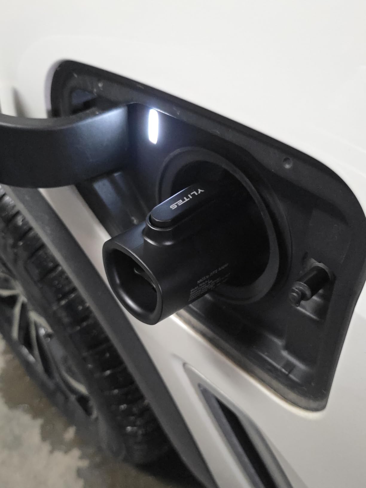 Tesla to J1772 Charging Adapter for J1772 EVs, Max Supports 80A 250V Fast NACS to J1772 Adapter, Heavy-Duty Durable Design, Secure Tight Fit, Heat-Resistant for Home, Public, Travel & Backup Charging customer photo 2