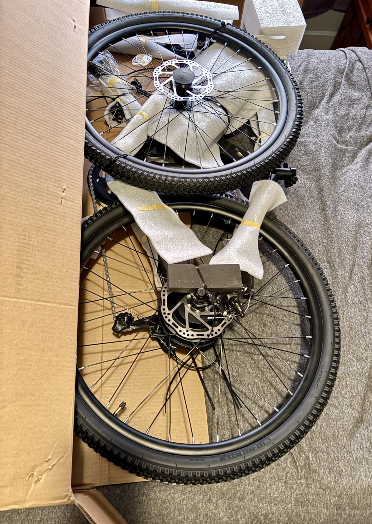 28 MPH Electric Bikes for Adults 1200W Peak Motor EBike 26 inch 90 Miles Max Range Mountain Ebikes with 48V Removable Battery Electric Bicycle with Front Suspension 7 Speed E Bike customer photo 2