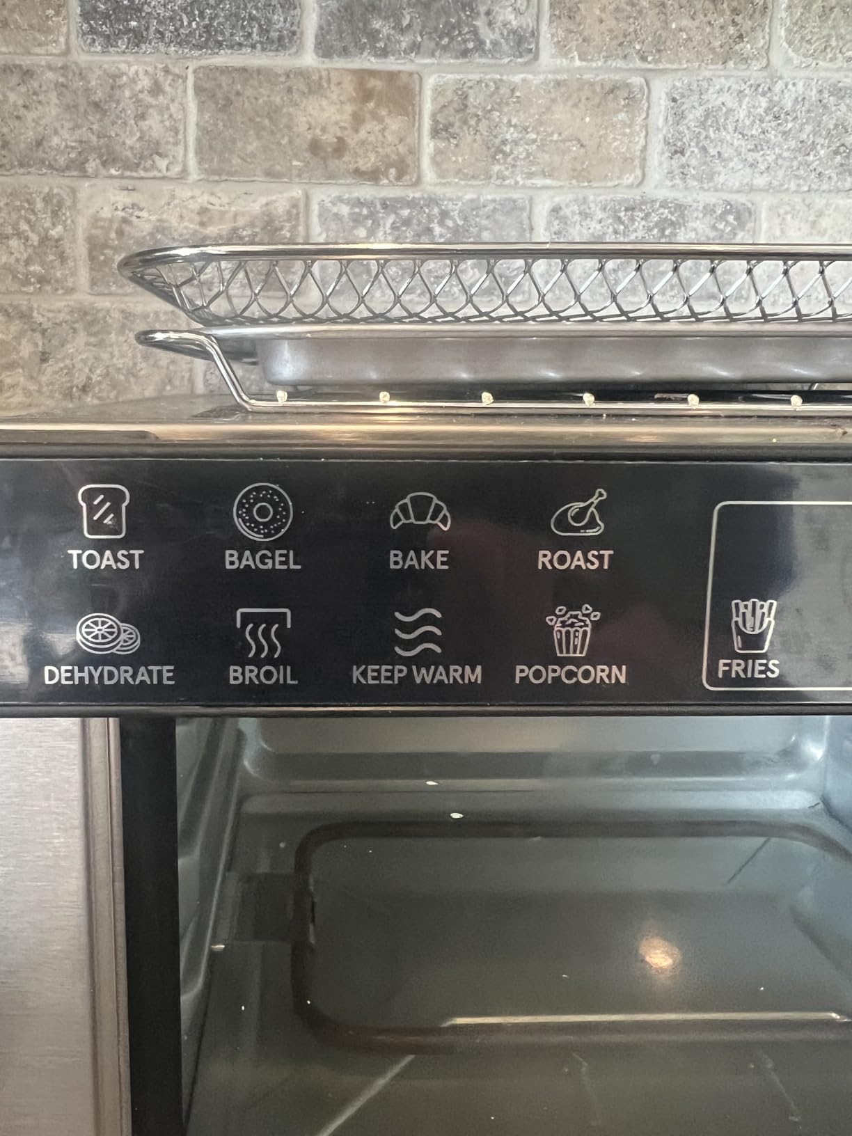 Gourmia Toaster Oven Digital Air Fryer - Convection Mode with 4 Slice Capacity, 3 Rack Positions, 12 Presets, Toast, Bagel, Bake, Roast, Broil, Dehydrate, Popcorn, Fits 9