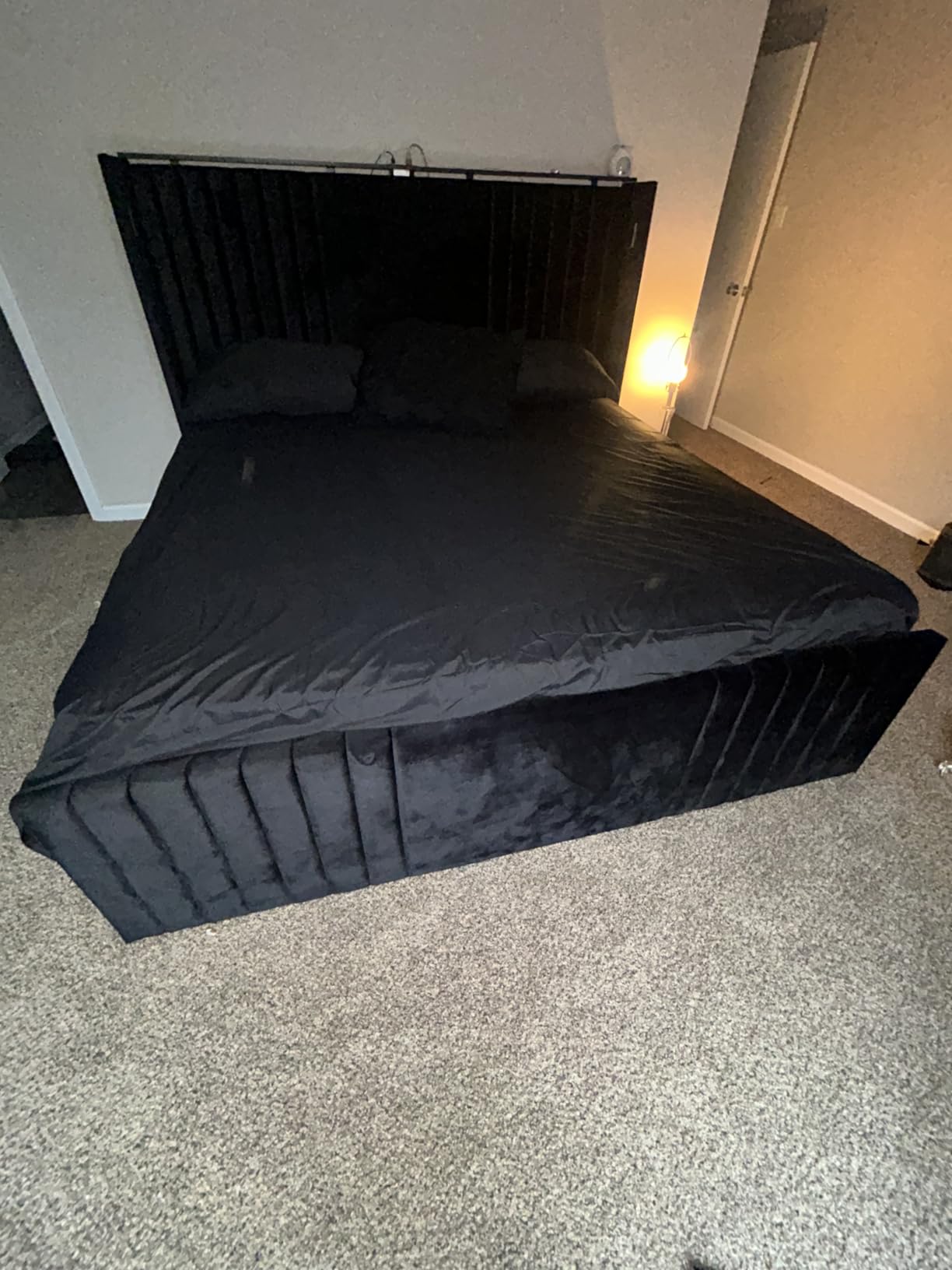 King Size Bed Frame with 55.1