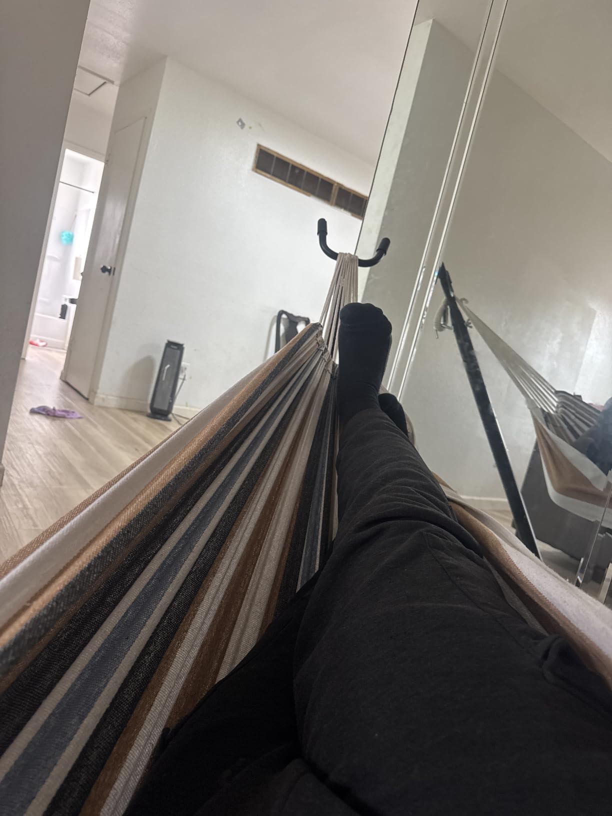 DUMOS Double Hammock with Space Saving Stand, Heavy Duty Steel Frame, Portable for Outside & Indoor Use, 450lbs Capacity, Easy Assembly, Carrying Bag Included, Beige customer photo 1