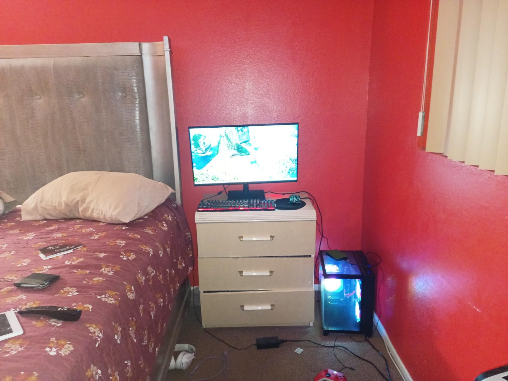 LXZ Gaming PC Desktop Computer - Ryzen 5 5500, Radeon RX 6500XT 4GB, 16GB DDR4 RAM, 512GB NVME SSD, Prebuilt Tower PC for Home & Office Work Every Day Use (White) customer photo 1