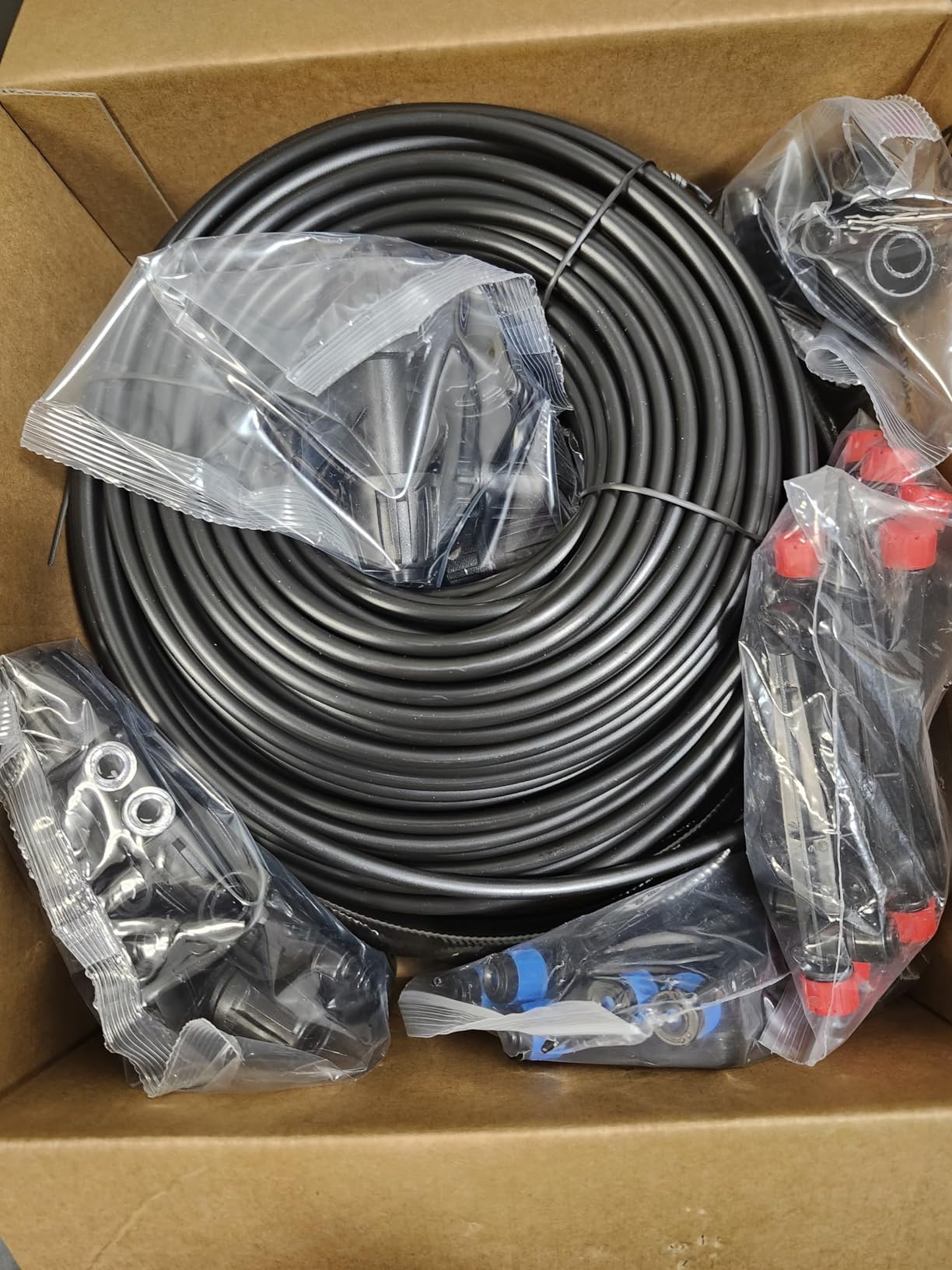 Drip Irrigation System Push-to-Connect Garden Watering System Kit for Raised Beds, Expandable DIY Drip Irrigation Kit with 1/2