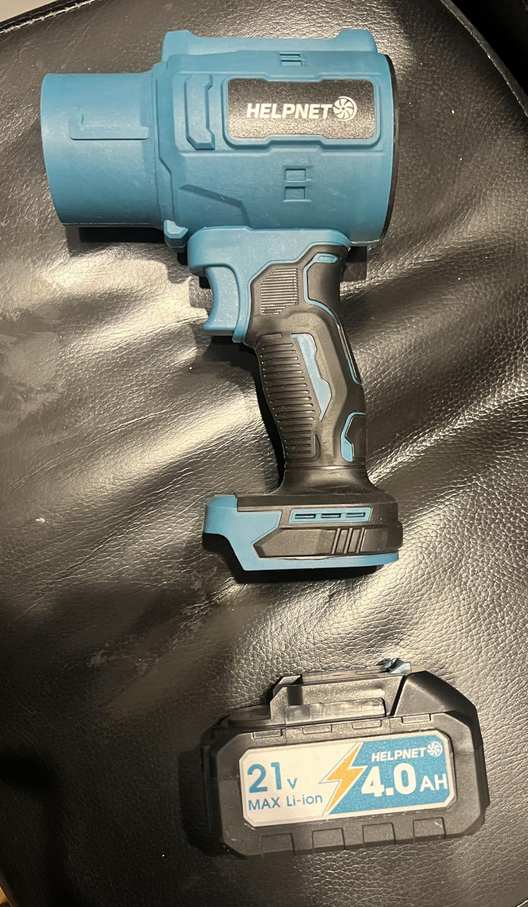 Cordless Leaf Blower with Battery and Charger, Turbo Jet, As Seen On TV, 1000000 RPM Electric Blower, Lightweight Handheld with Extended Nozzle, Portable for Patio, Cleaning Leaves & Dust customer photo 1