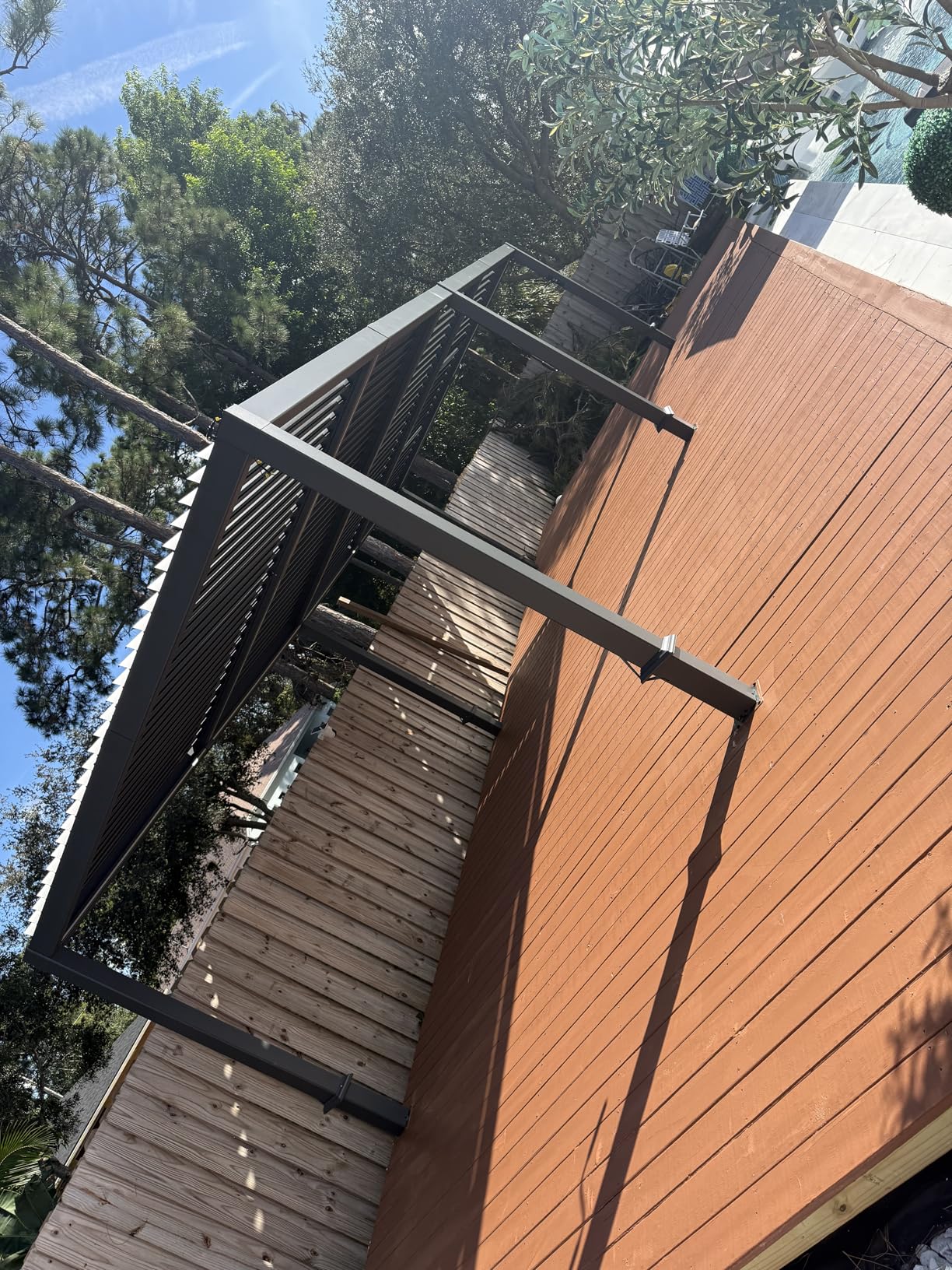 PURPLE LEAF LED Louvered Pergola 92KS 13' x 15' with Solar Strip Lights Adjustable Aluminum Roof Integrated Drainage Weatherproof System for Patio Garden Deck Backyard Gray customer photo 1