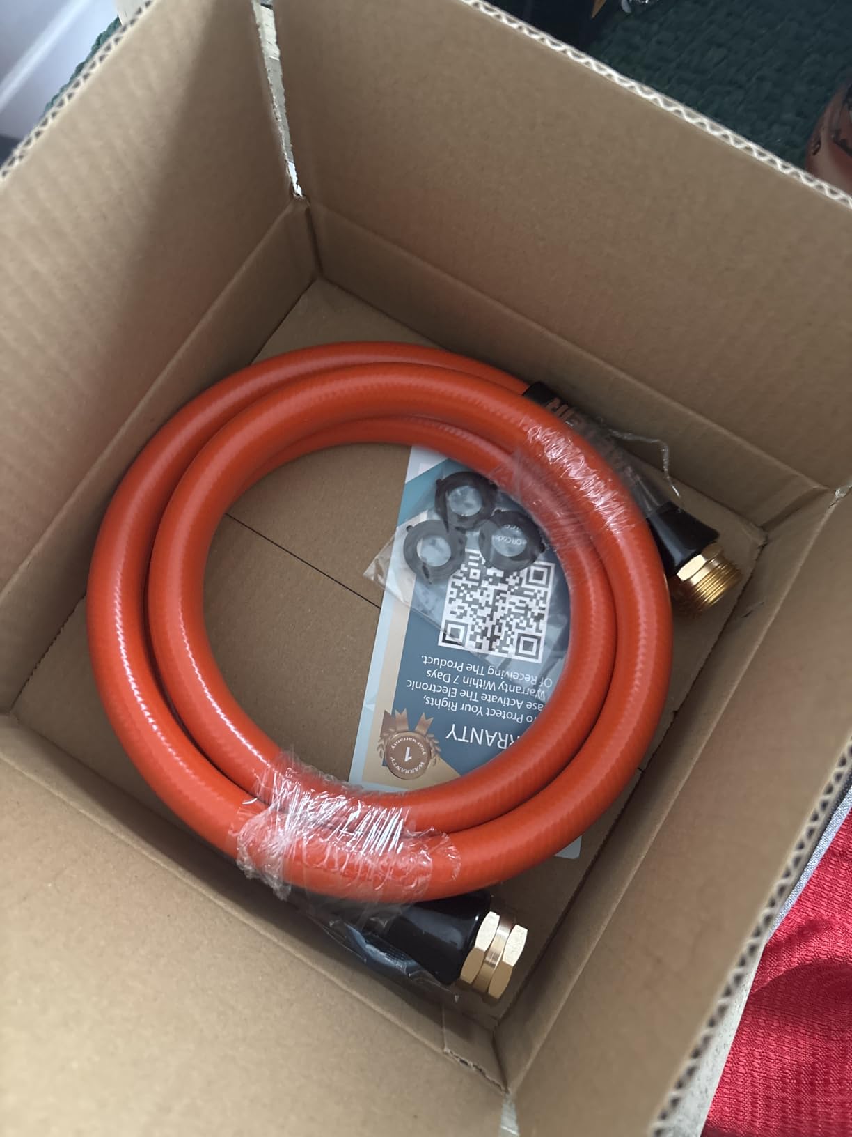 Garden Hose 100 FT, Non-Expanding Water Hose, Ultra-Light & Flexible, Burst-Resistant, Kink-Free, High-Pressure Garden Hose All-Weather Use for Lawns, Gardens, and Outdoor Cleaning customer photo 1