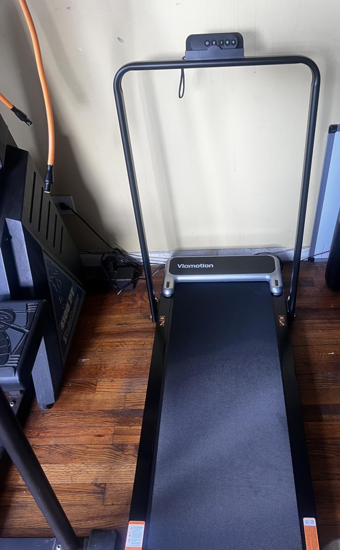 Walking Pad Treadmill with Handle Bar and Adjustable Incline, Compact Portable Treadmills for Home Office, 2.5HP Quiet Anti-Slip Under Desk Treadmills, 0.6-3.8 MPH Remote Speed Control, 265 LBS customer photo 2