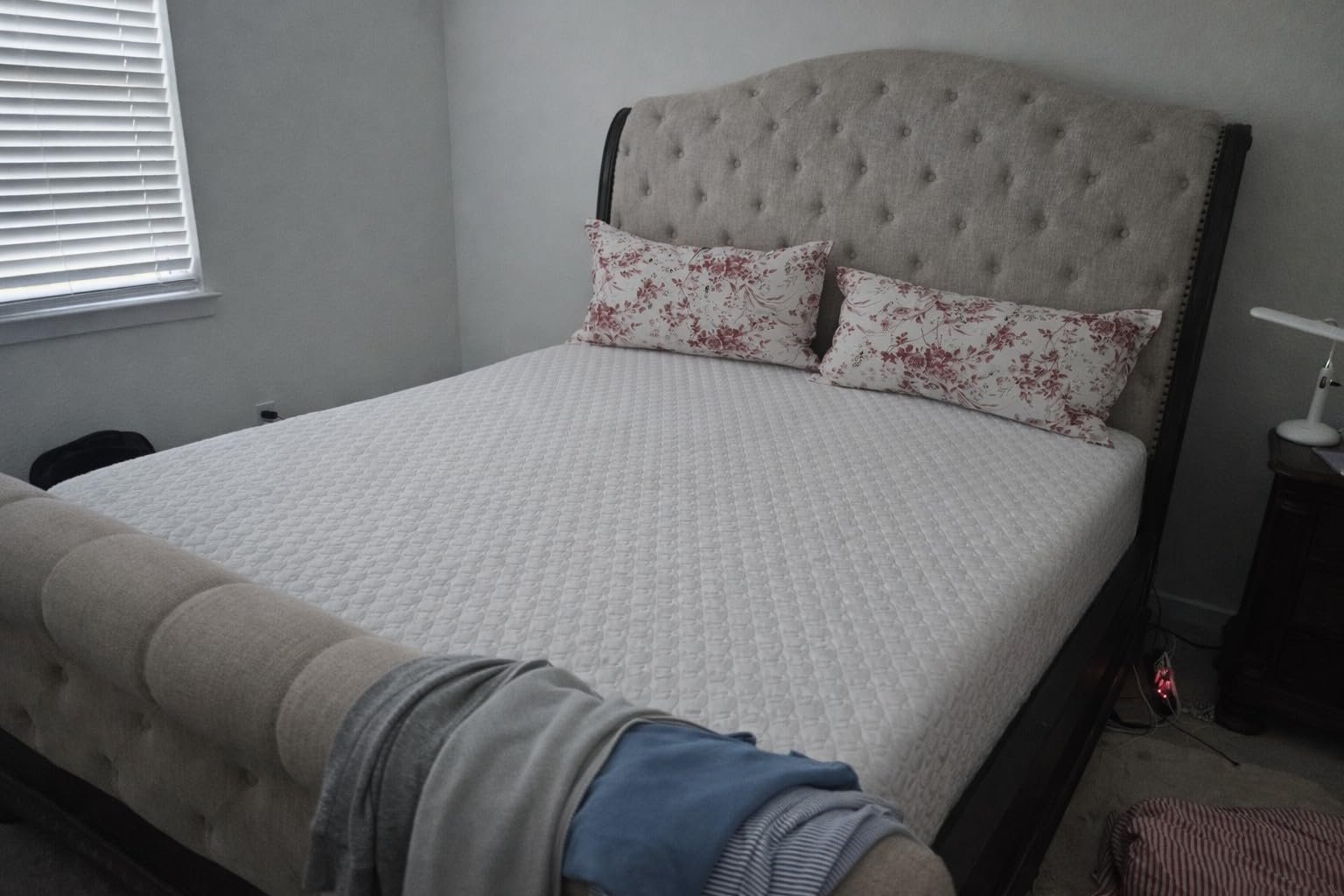 Neo Sleep Queen Size Mattress, 12 Inch Hybrid Comfort & Supportive Mattress in a Box, Cooling Gel Memory Foam and Pocket Springs customer photo 1