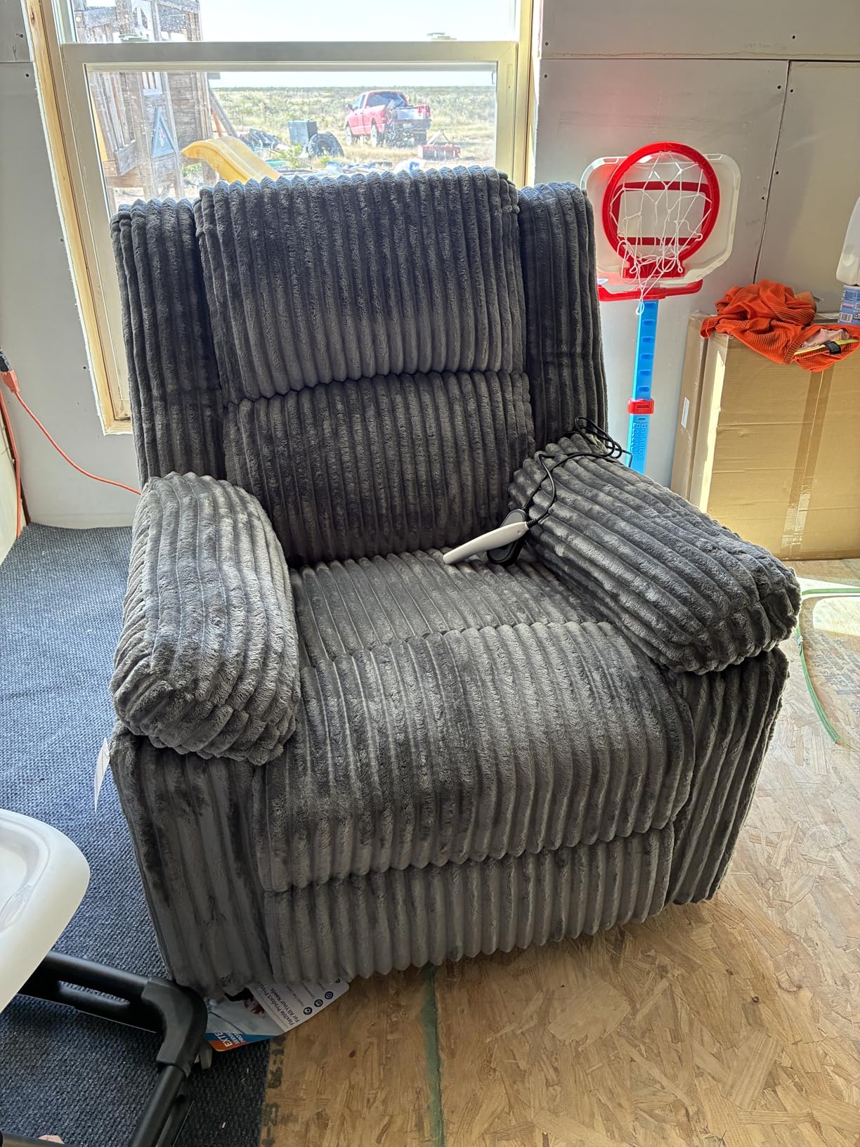 GarveeHome Power Lift Recliner Chair - Heat and Massage, Electric Lift Recliner for Elderly & Mobility Impaired, Adjustable Back and Legs, Heavy Duty Lift Chair for Seniors customer photo 2