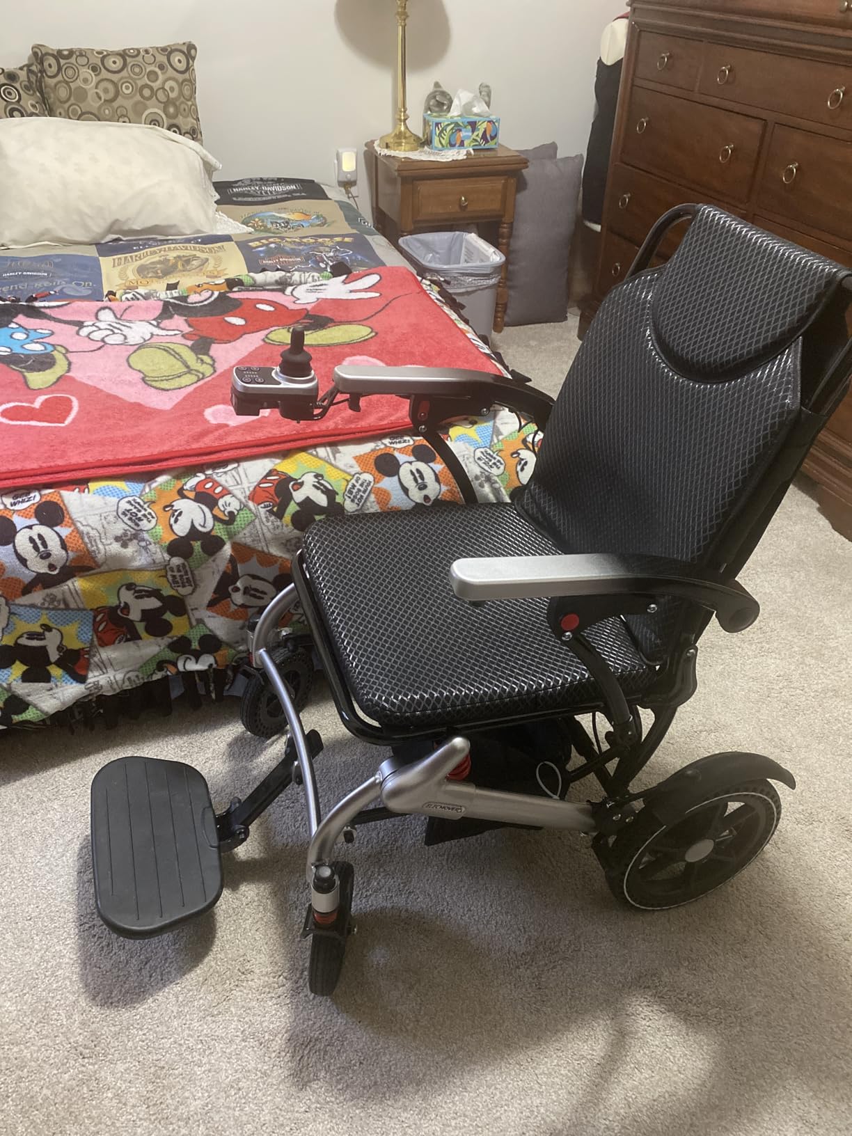 Electric Wheelchair for Adults, 36LBS Lightweight Electric Wheelchairs, 500W Brushless Motor Power Wheelchair, Foldable Motorized Wheelchair for Seniors, Airline Approval, 15Miles, MF-4 customer photo 1