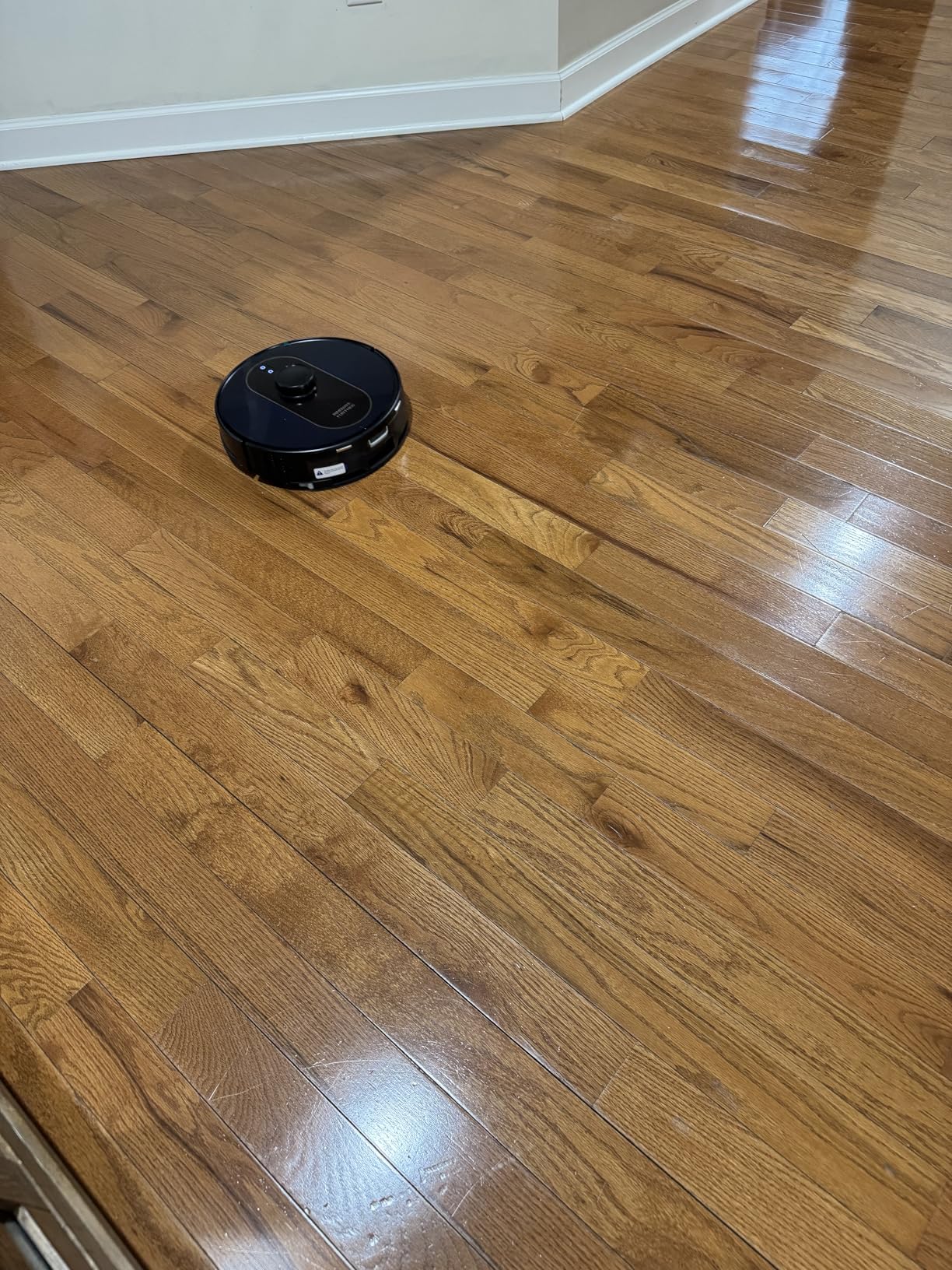 Robot Vacuum and Mop Self Emptying, 5000Pa Suction, LiDAR Navigation, Smart Obstacle Avoidance, Home Mapping, No-Go Zone, 60-Day Hands-Free Cleaning, Idear for Homes with Pets, Carpet & Hard Floors customer photo 1