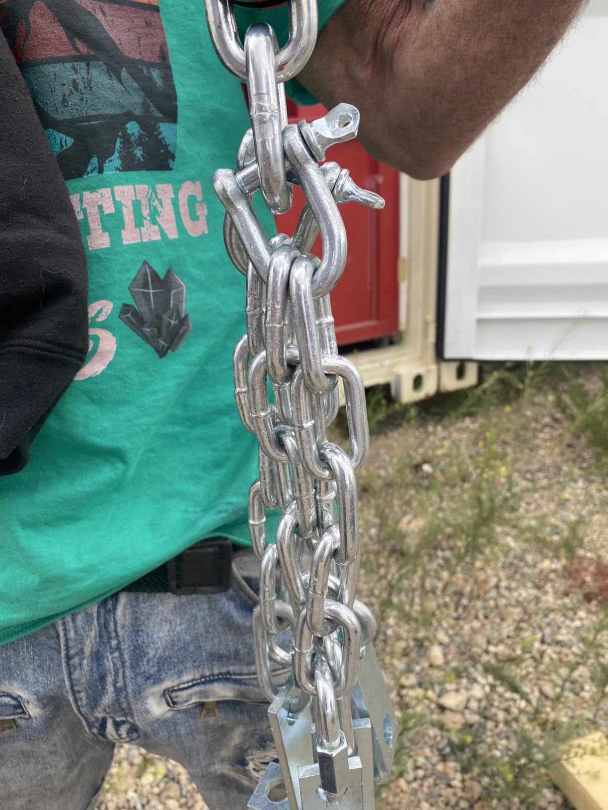 Cherry Picker Engine Hoist, Folding Engine Crane, 2 Ton 4400lb Engine Hoist Lift, Heavy Duty Hydraulic Engine Shop Crane with 6 Casters, Telescopic Boom Hitch, Black customer photo 2