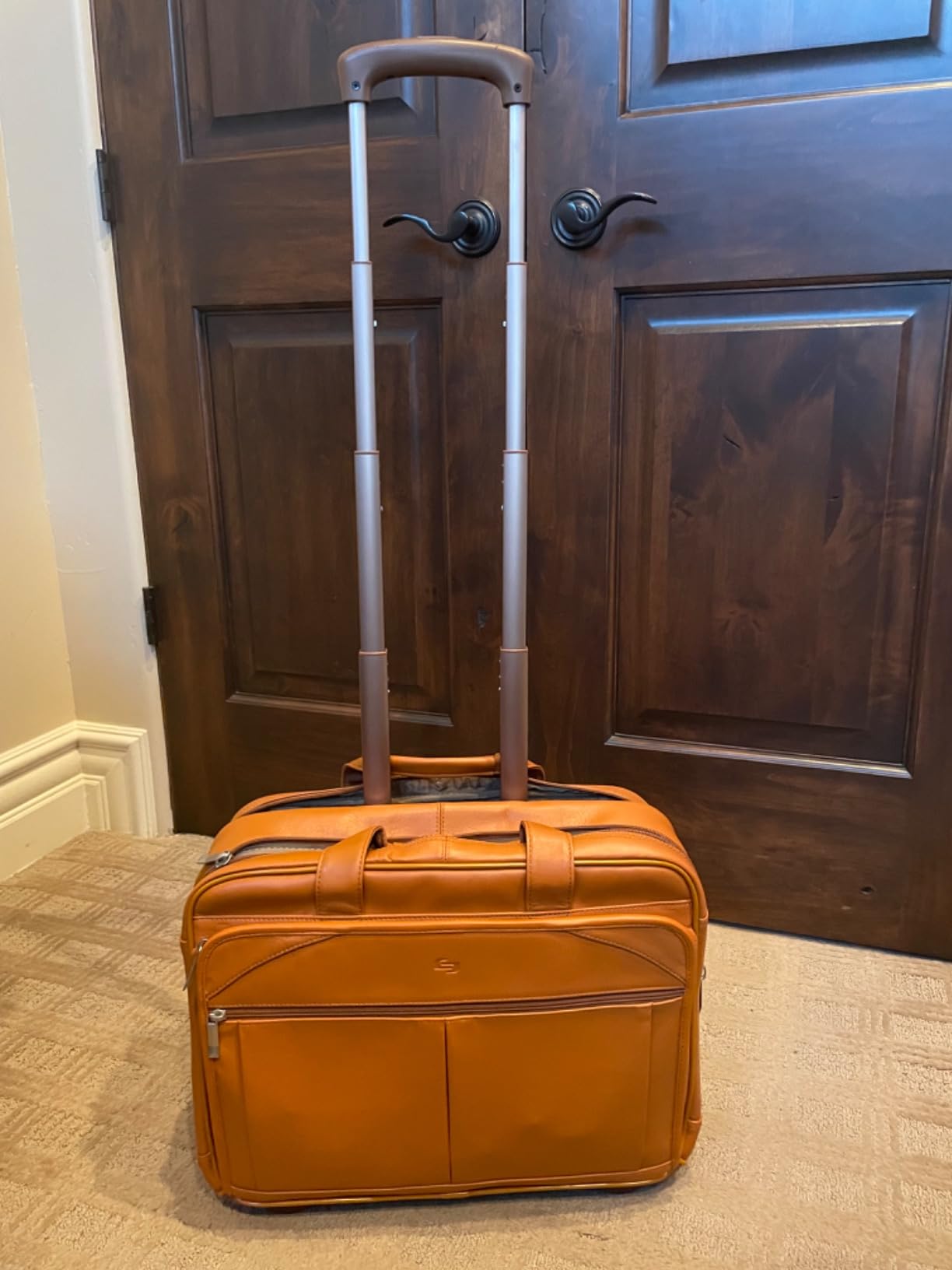 Solo New York Leather Rolling Case with Wheels - Roller Laptop Bag, Wheeled Briefcase for Women & Men, Carry On Size for Travel, Fits 15.6